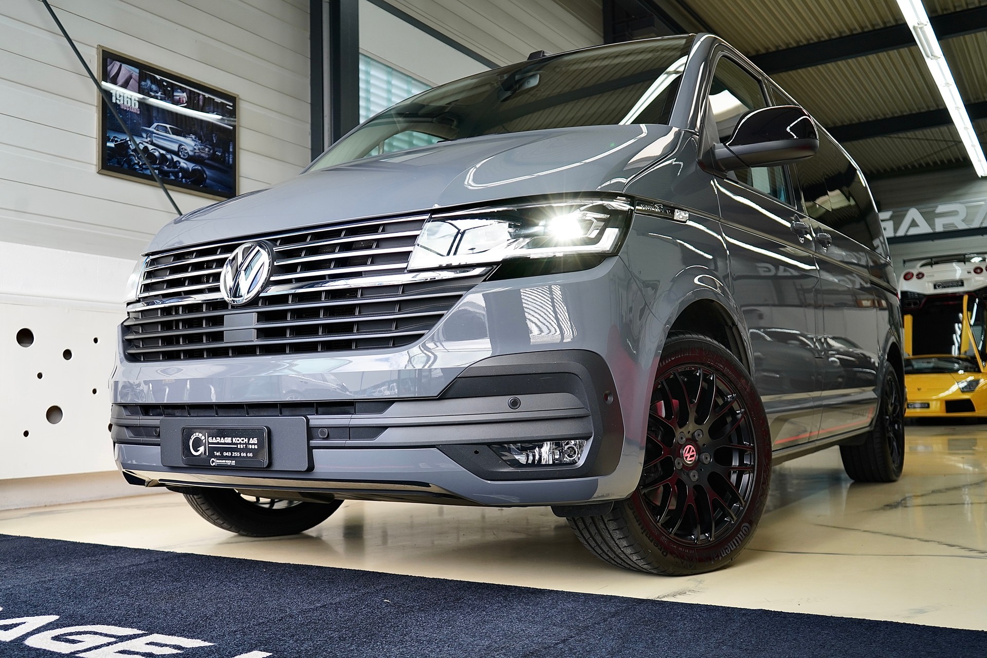 VW T6.1 Multivan 2.0 TDI Liberty Edition DSG-showroom-element-1
