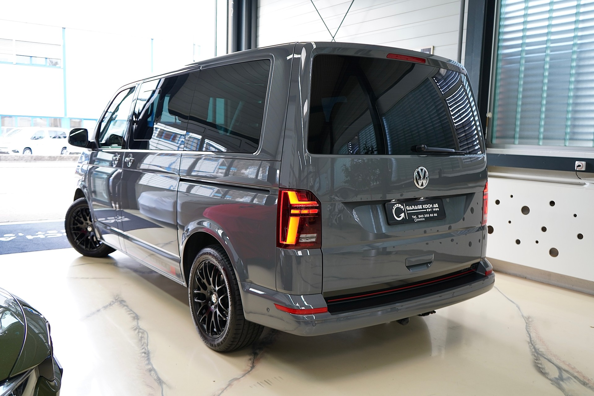 VW T6.1 Multivan 2.0 TDI Liberty Edition DSG-image-7