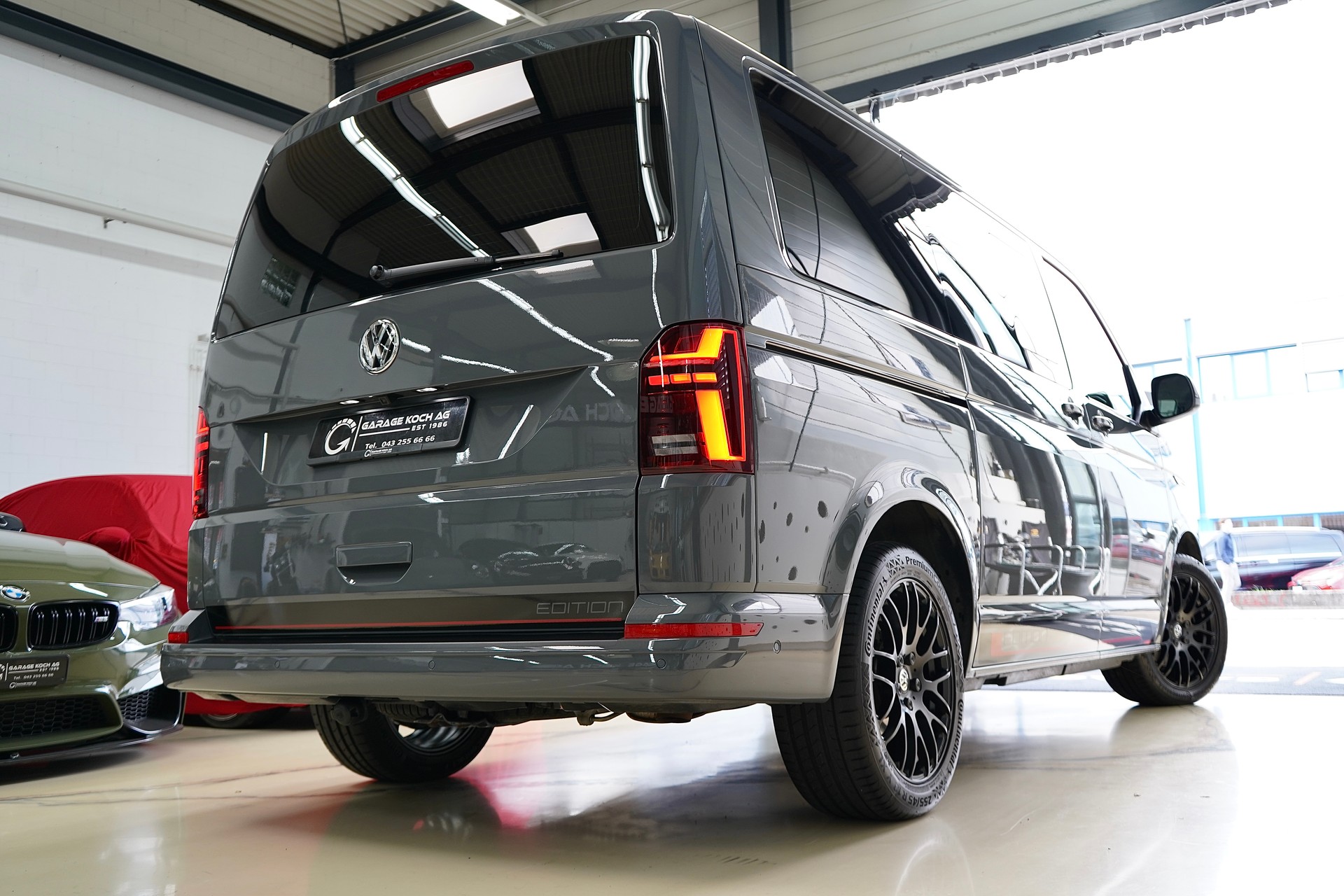 VW T6.1 Multivan 2.0 TDI Liberty Edition DSG-image-5