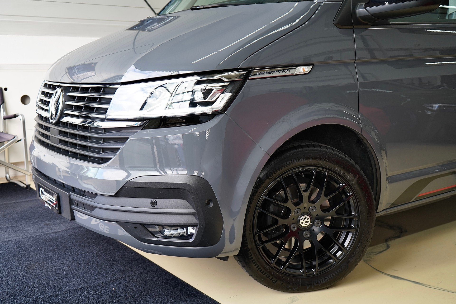 VW T6.1 Multivan 2.0 TDI Liberty Edition DSG-showroom-element-2