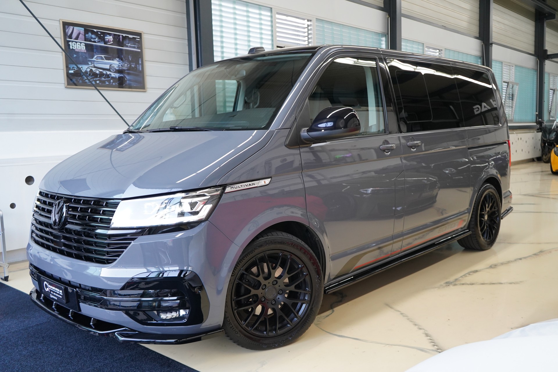 VW T6.1 Multivan 2.0 TDI Liberty Edition DSG-showroom-element-2