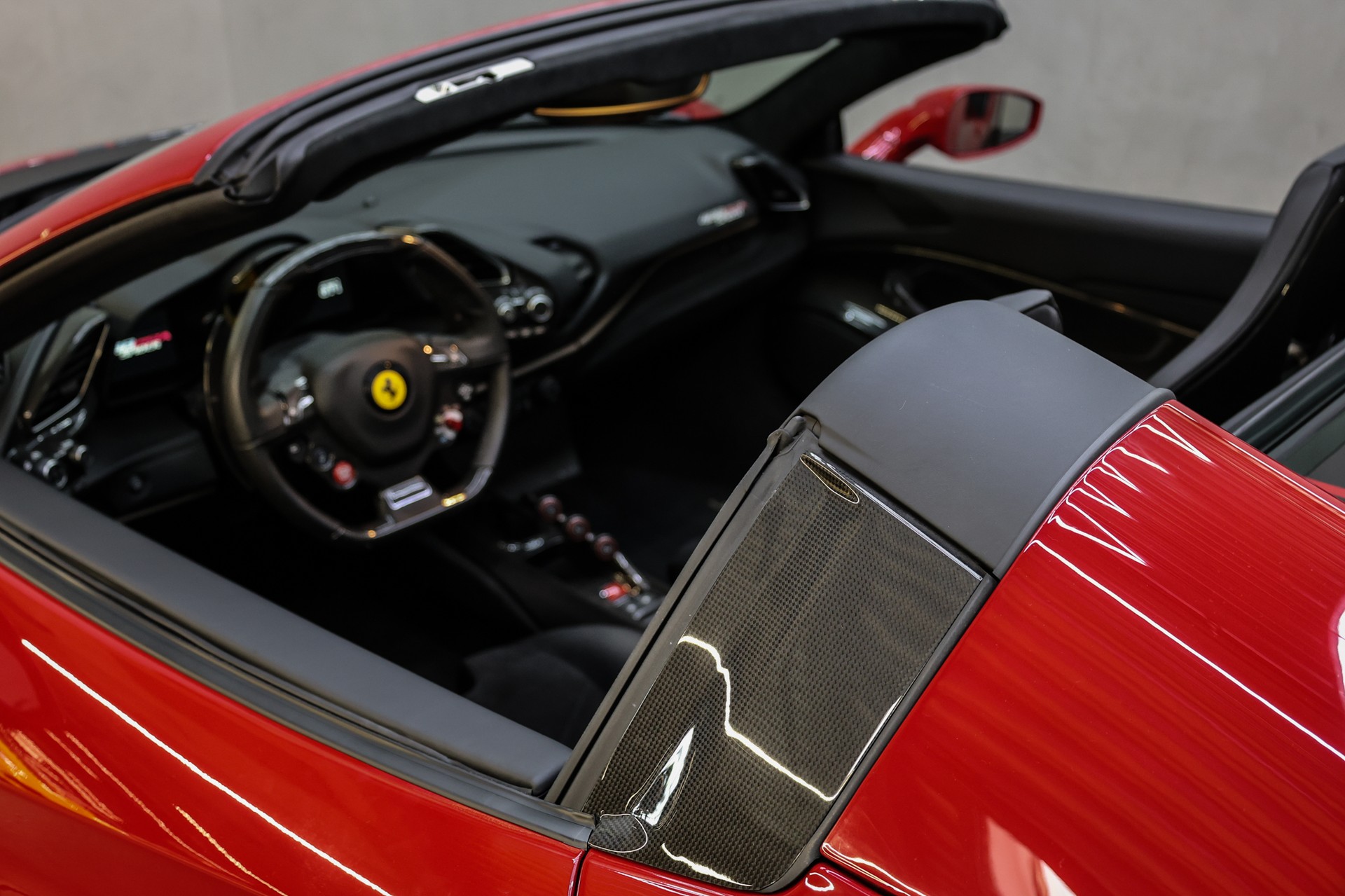 FERRARI 488 Pista Spider-image-29