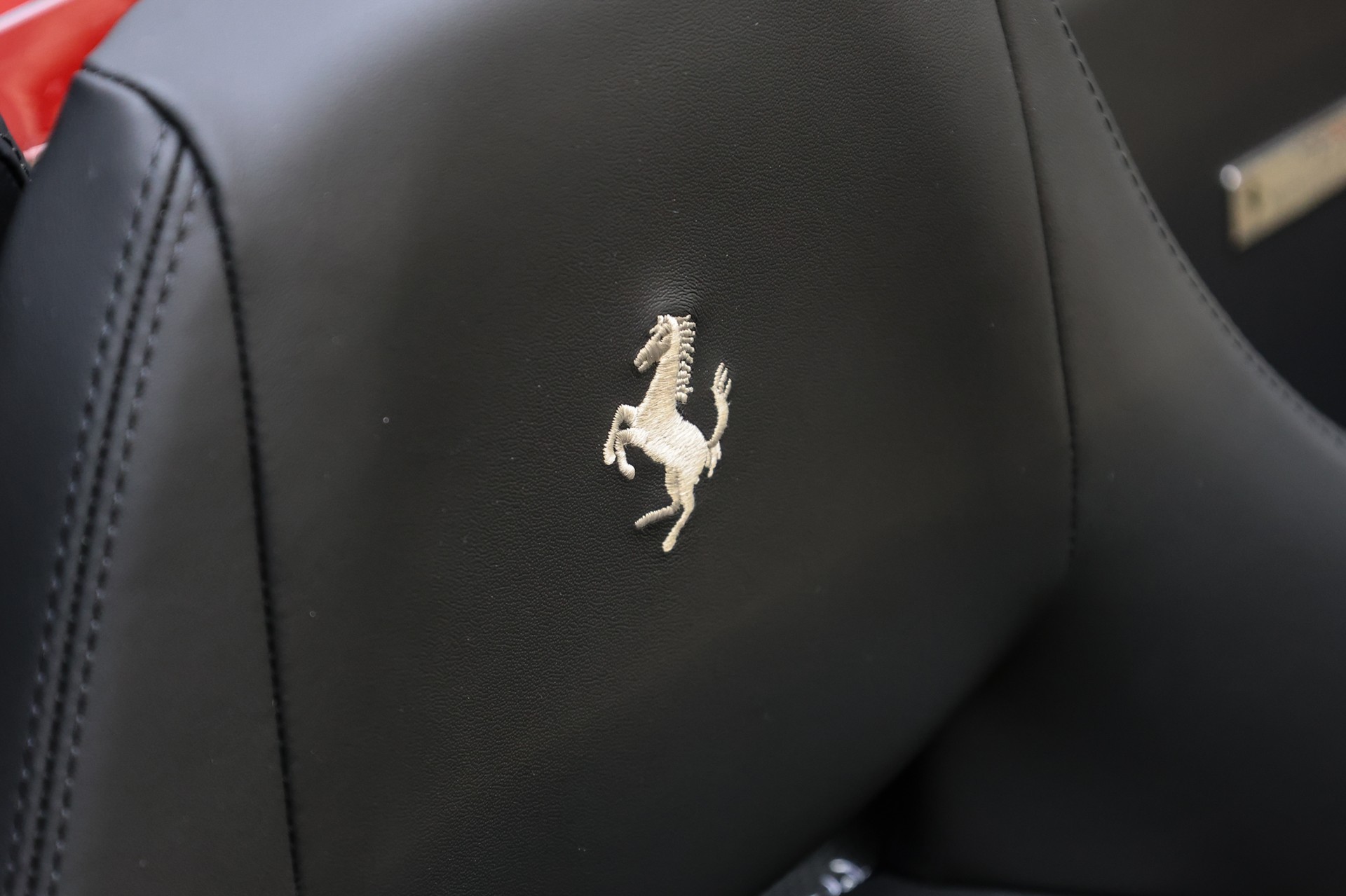 FERRARI 488 Pista Spider-image-40