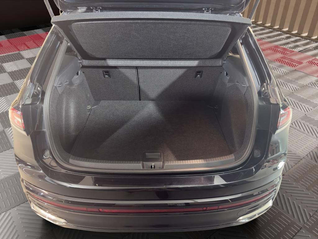 VW Taigo 1.0 TSI R-Line DSG-image-8