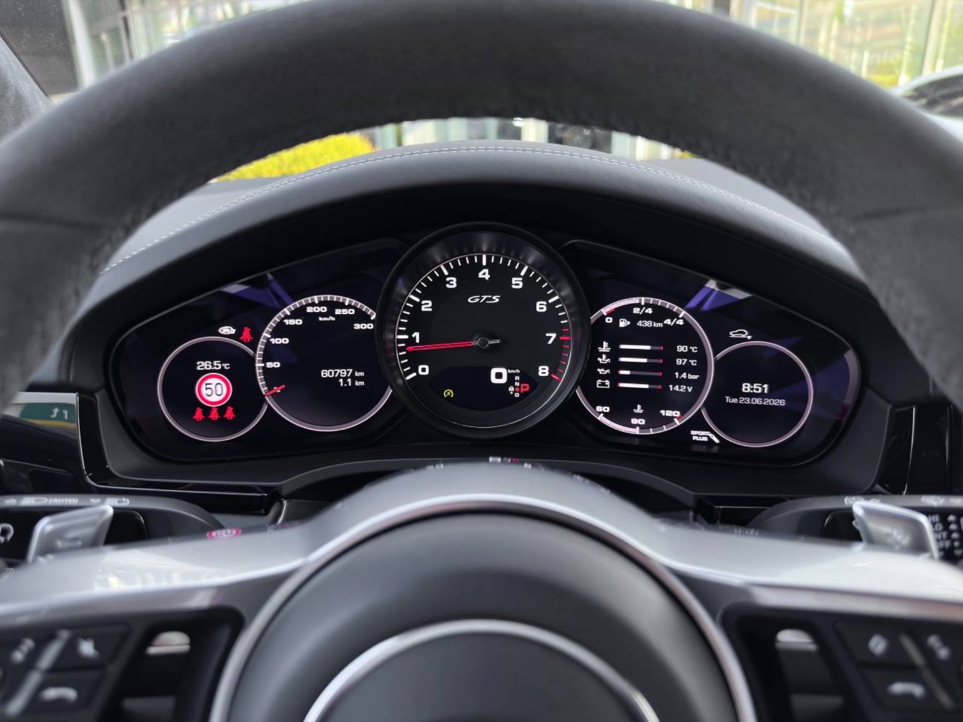 PORSCHE Cayenne GTS-image-13