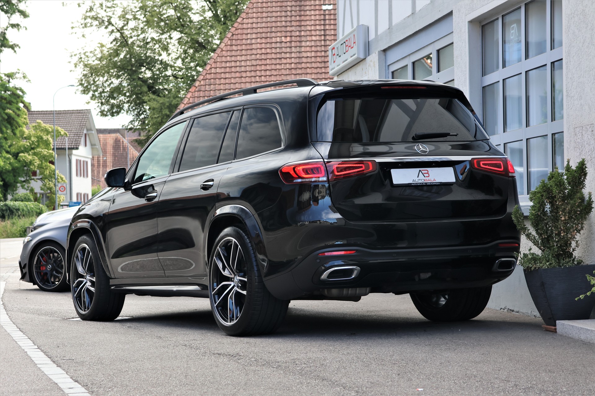 MERCEDES-BENZ GLS 400 d 4Matic AMG Line 9G-Tronic (CH) 7 Plätzer+ 3.5T AHK-showroom-element-2