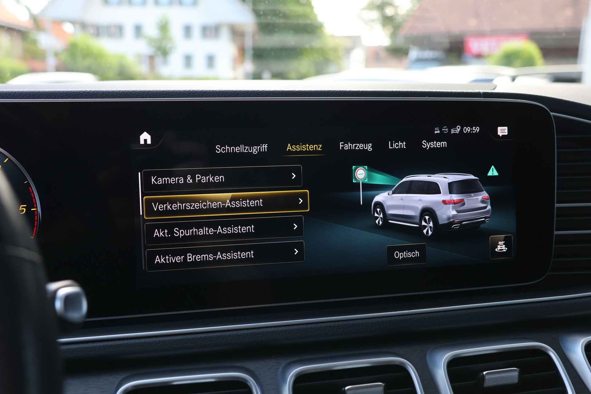 MERCEDES-BENZ GLS 400 d 4Matic AMG Line 9G-Tronic (CH) 7 Plätzer+ 3.5T AHK-image-27