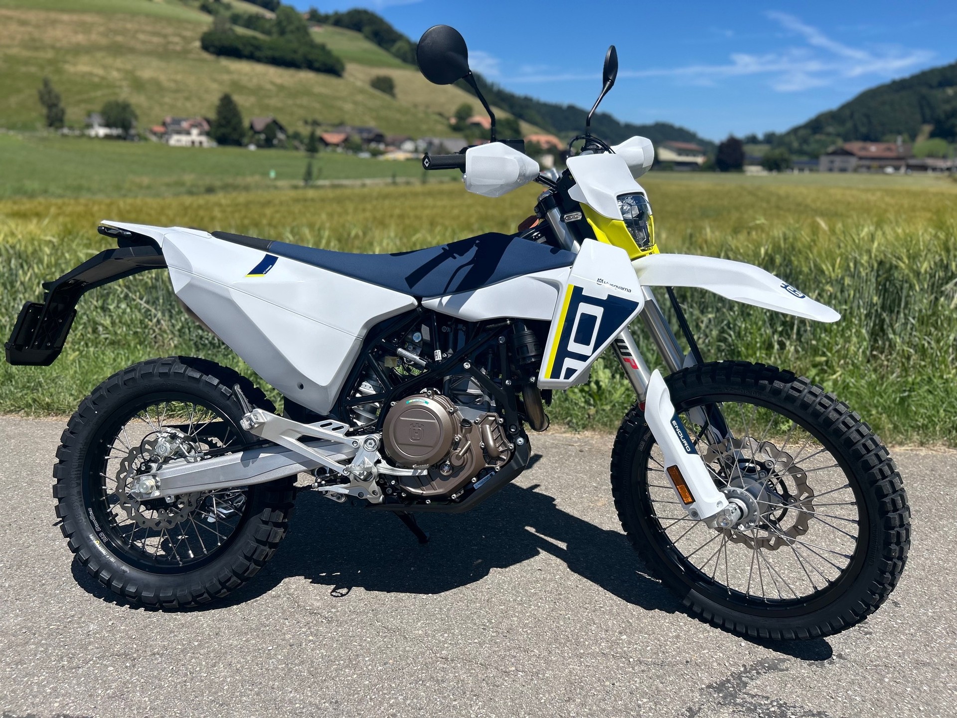 HUSQVARNA 701 Enduro-image-0