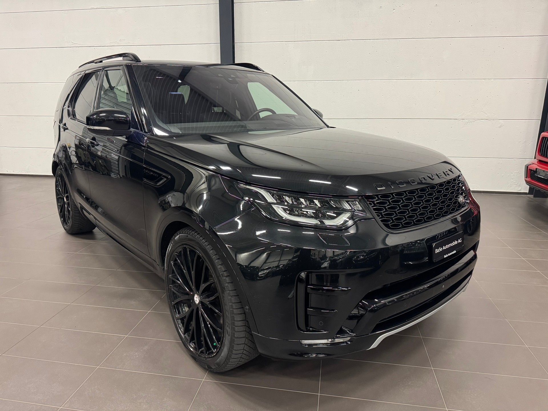 LAND ROVER Discovery 3.0 SDV6 HSE Automatic 7 Plätze-showroom-element-1