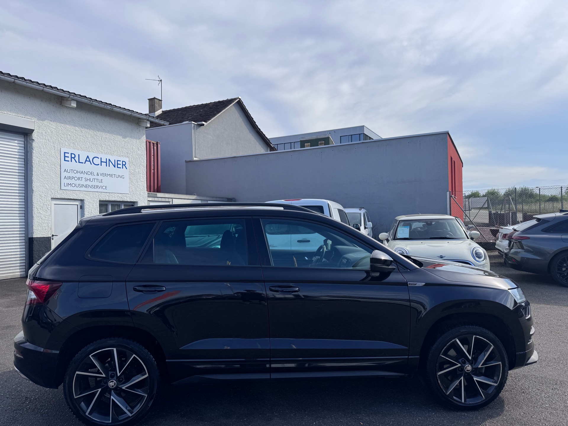 SKODA Karoq 2.0 TSI SportLine 4x4 DSG-image-5