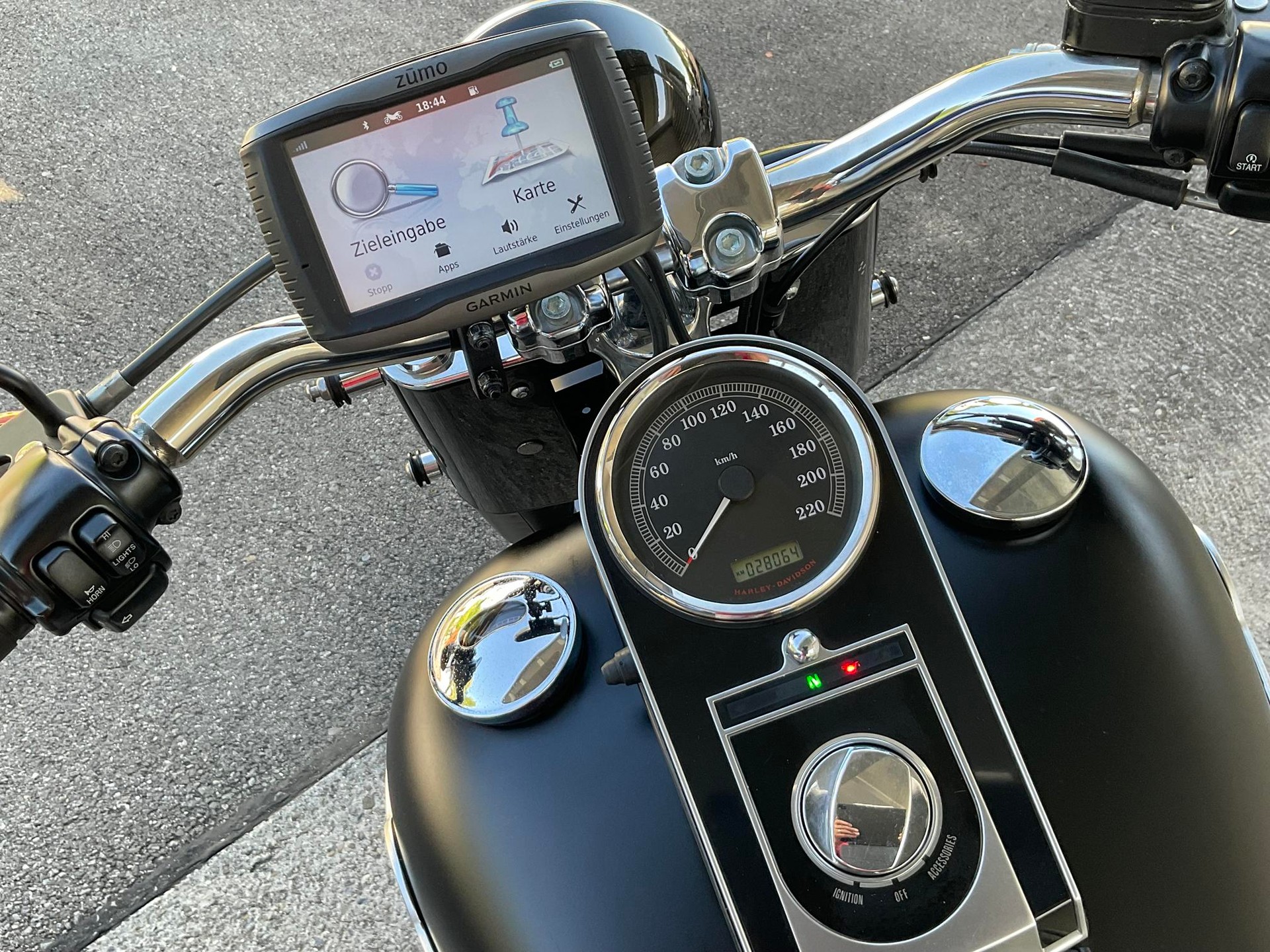 HARLEY-DAVIDSON FLSTFB Fat Boy Special-image-8