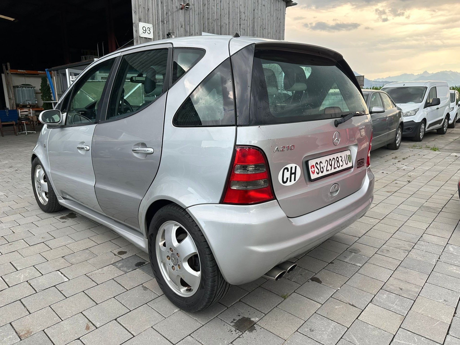 MERCEDES-BENZ A 210 Evolution-image-5