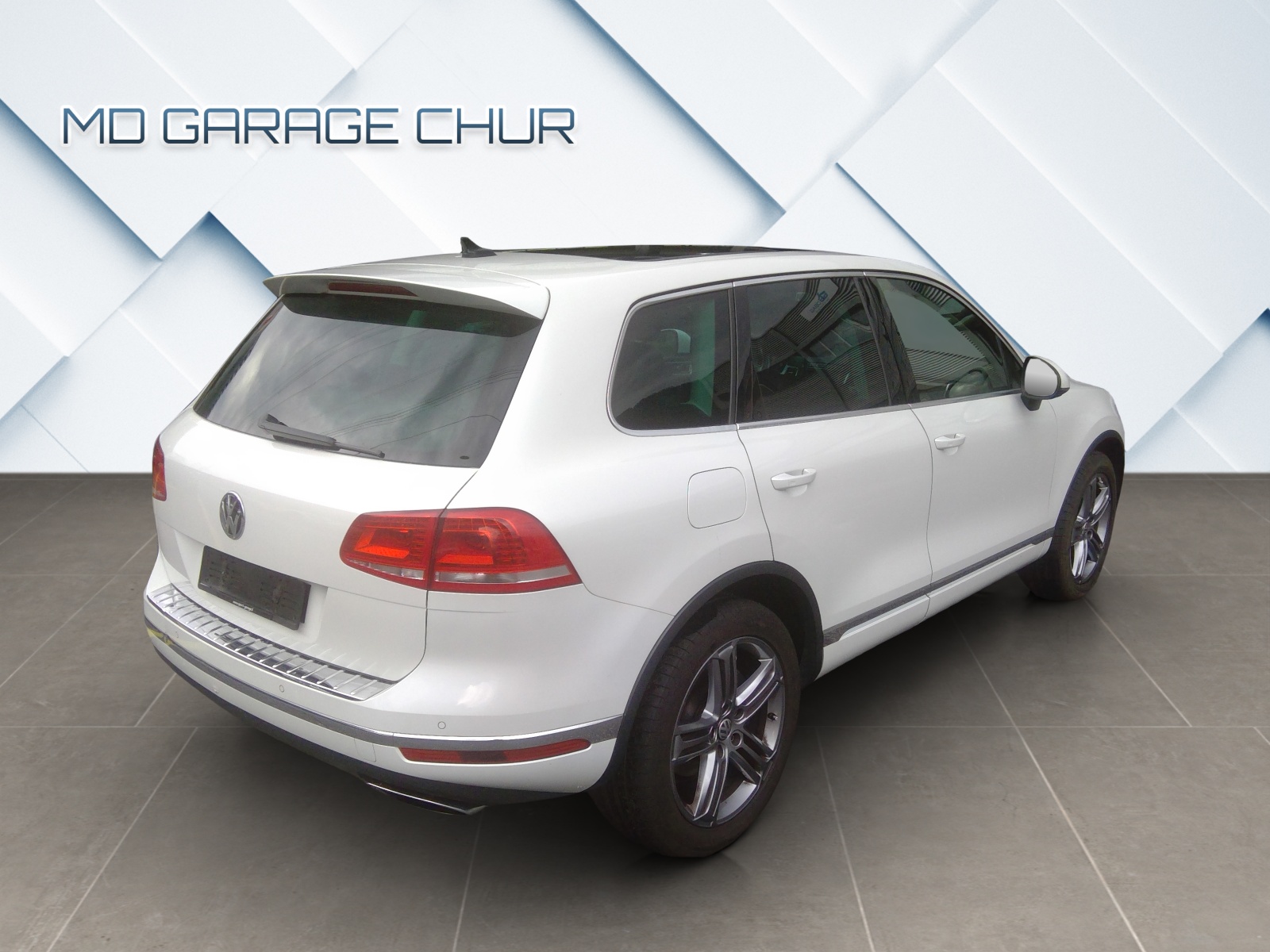 VW Touareg 3.0 TDI BlueMotion Technology Tiptronic-image-7