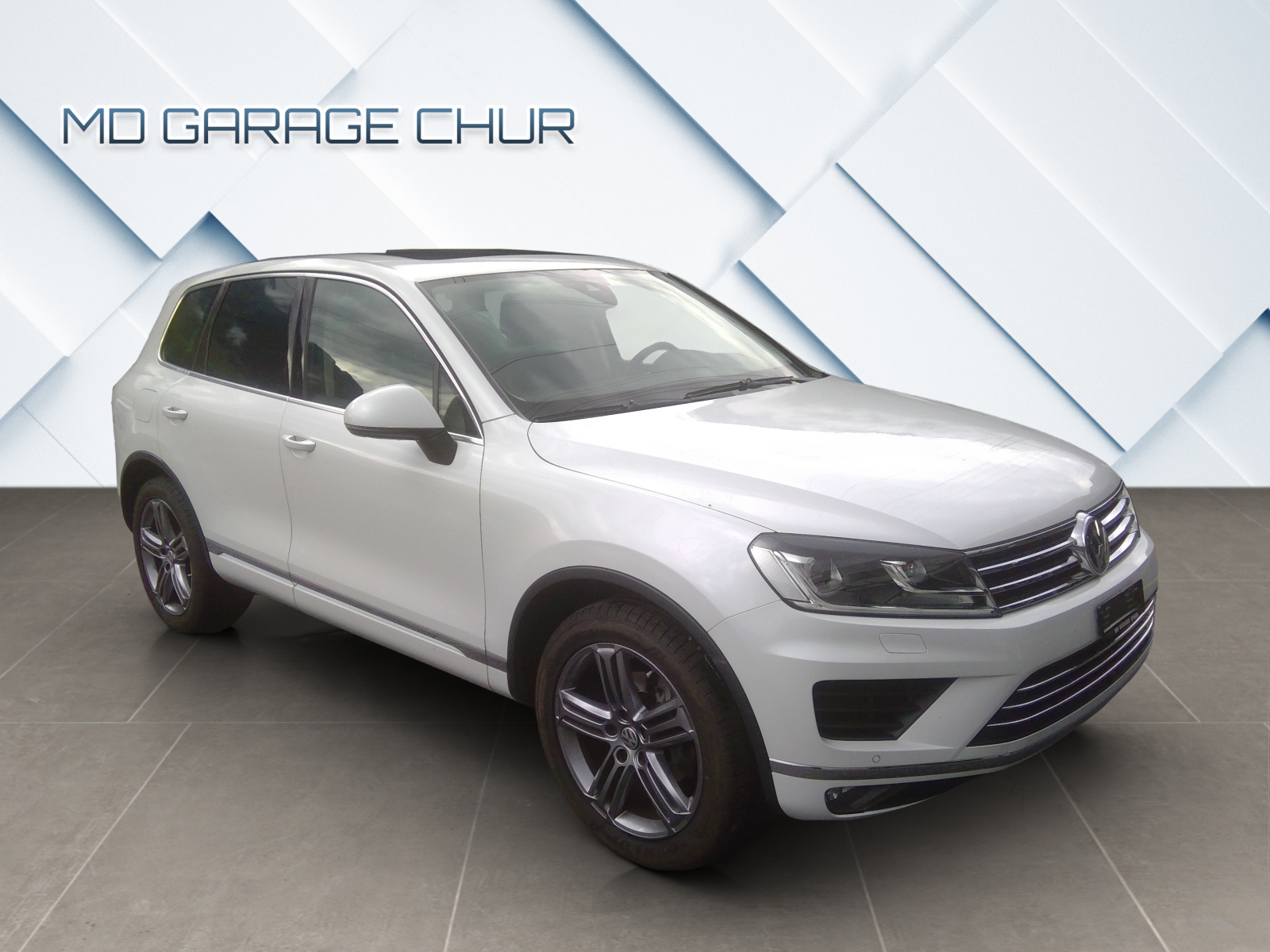 VW Touareg 3.0 TDI BlueMotion Technology Tiptronic-image-9