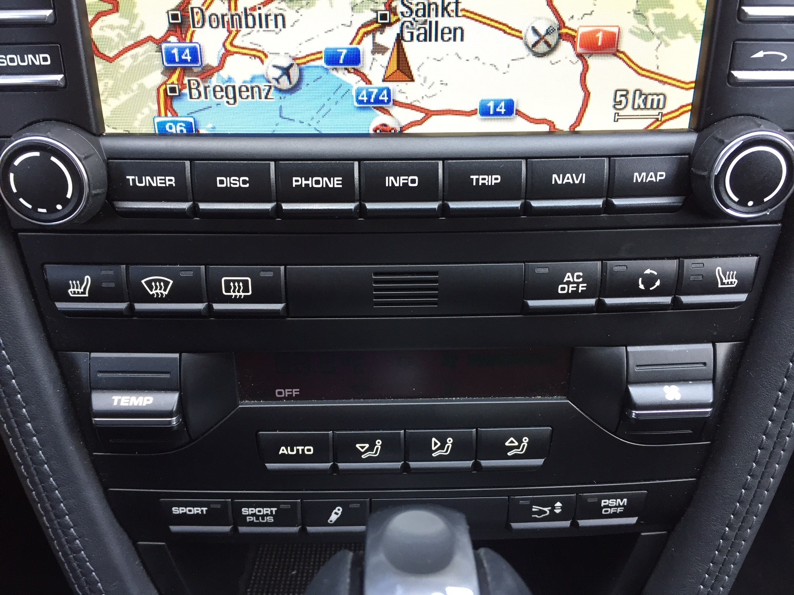 PORSCHE 911 Carrera 4S PDK-image-11