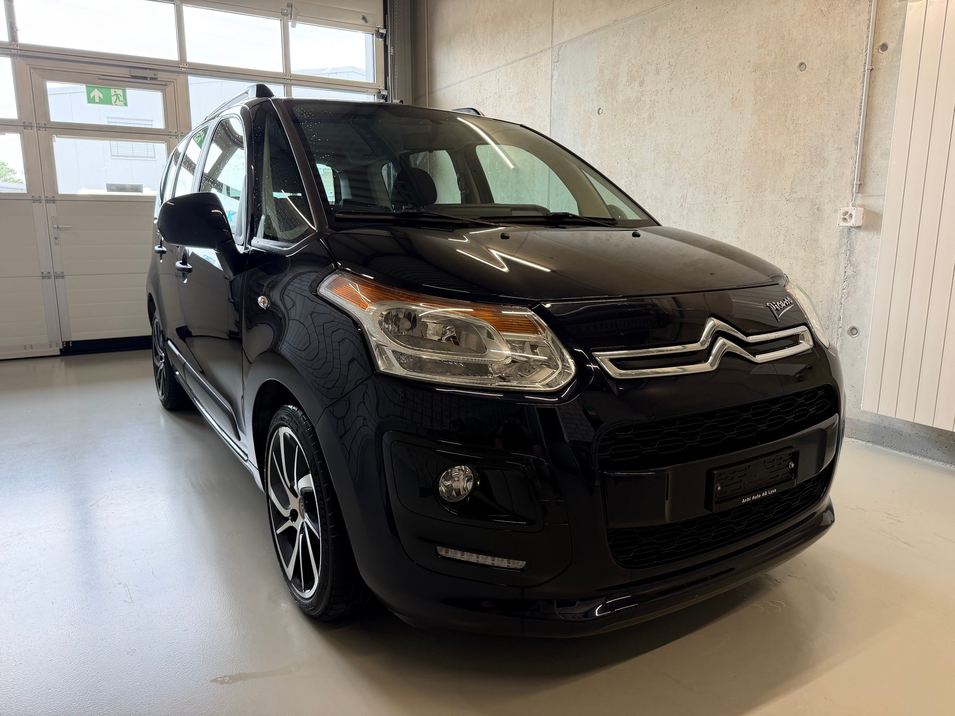 CITROEN C3 Picasso 1.6i 16V Exclusive-showroom-element-1