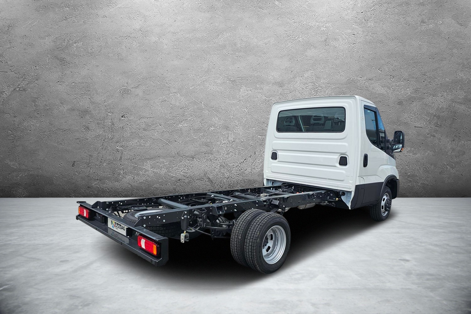 IVECO 35C16HA8-showroom-element-3
