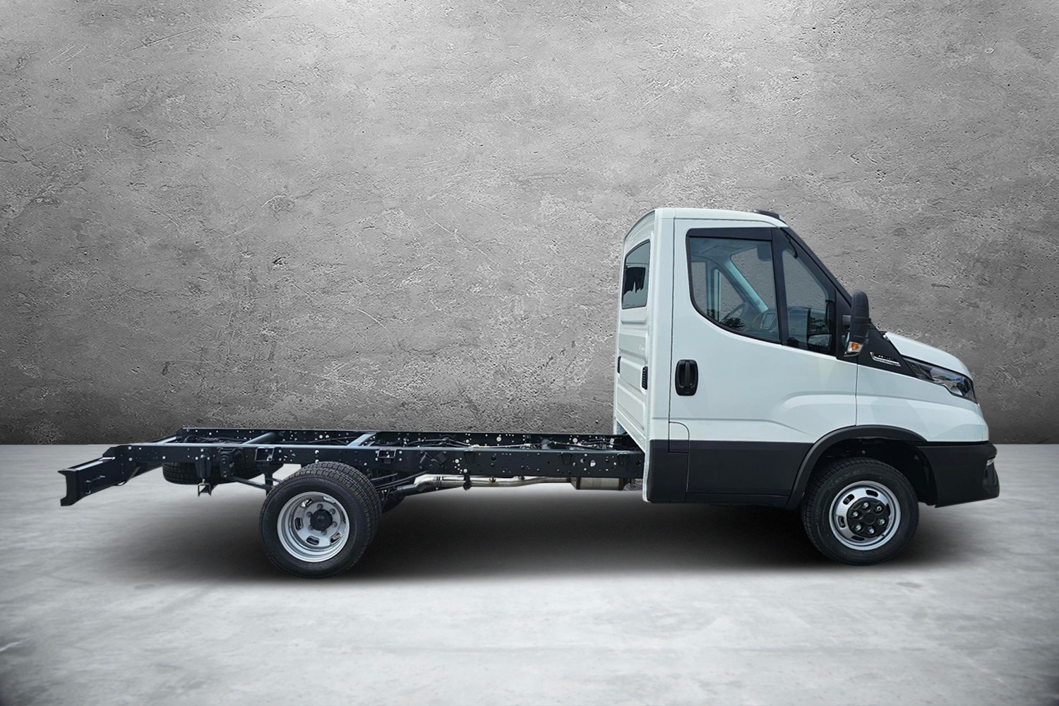IVECO 35C16HA8-showroom-element-2