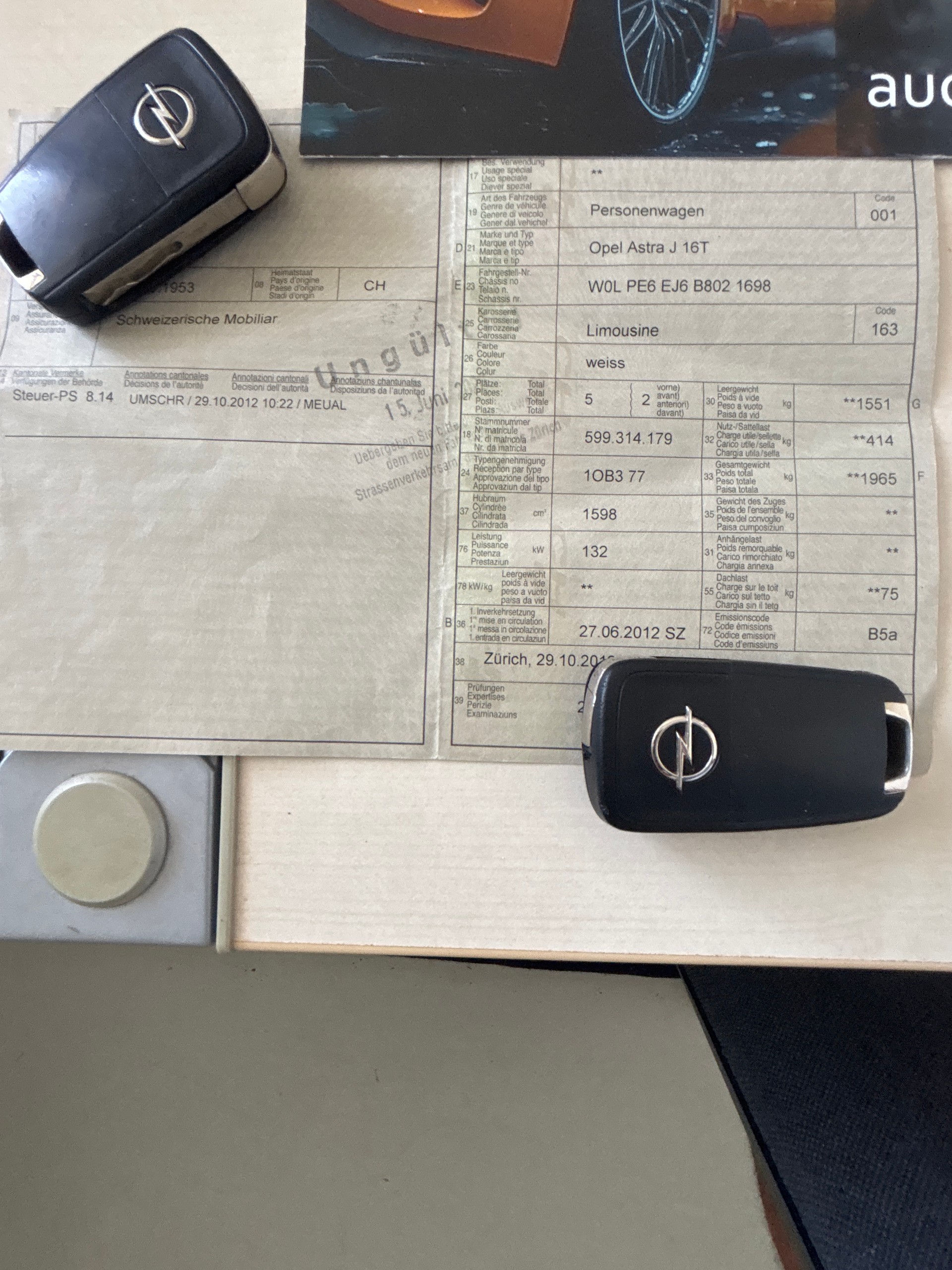 OPEL Astra 1.6i 16V Turbo Cosmo-image-13