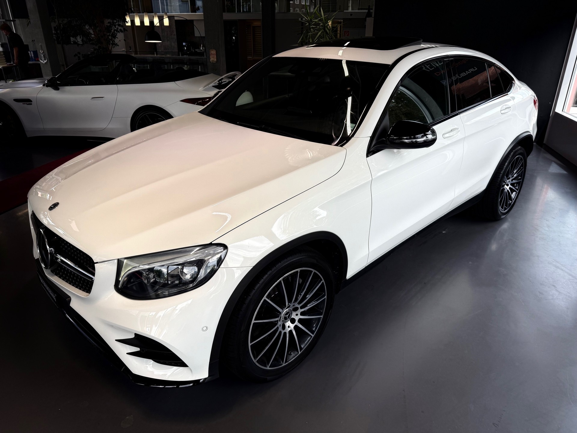 MERCEDES-BENZ GLC Coupé 350 d AMG Line 4Matic 9G-Tronic-showroom-element-2