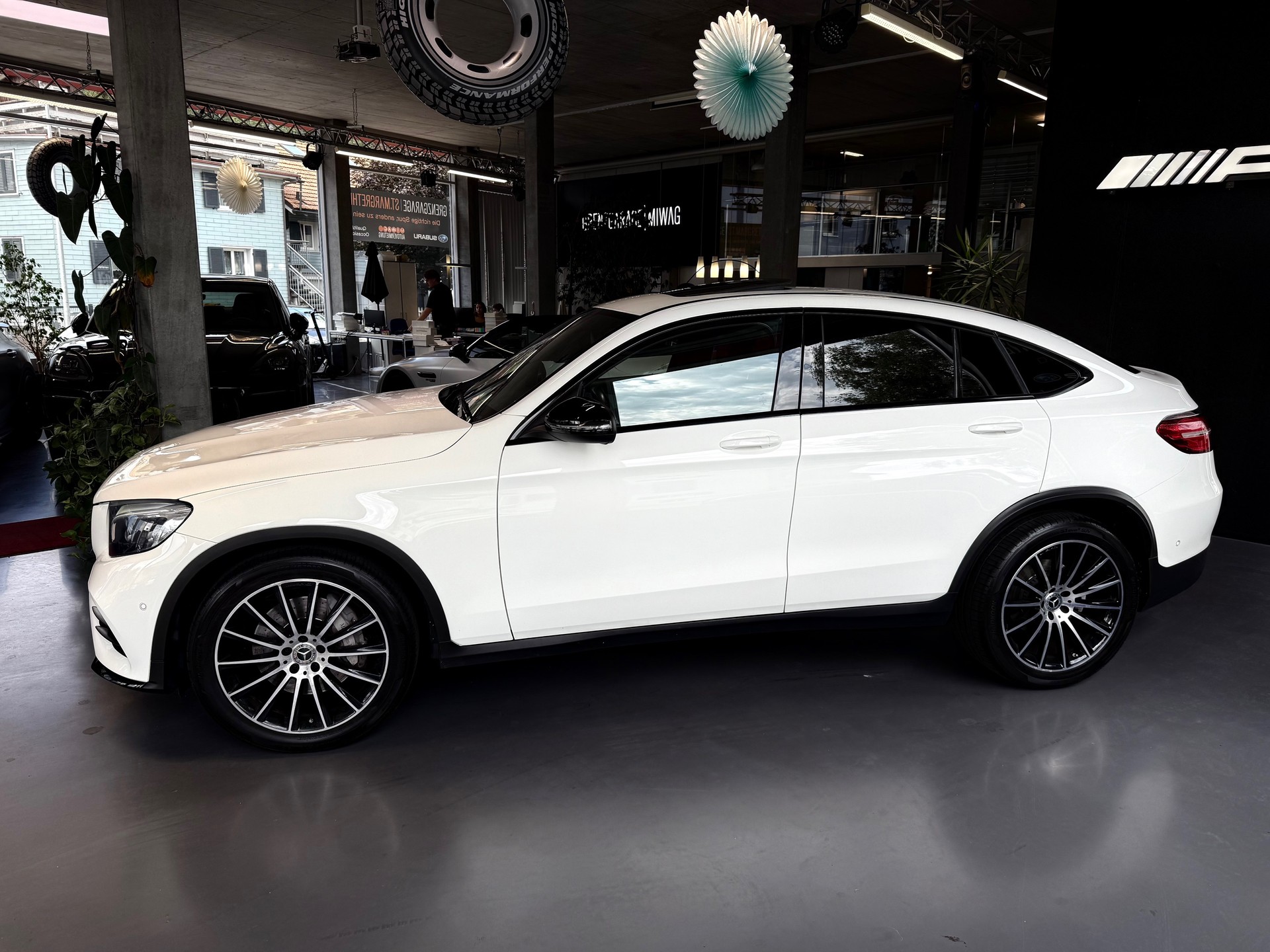 MERCEDES-BENZ GLC Coupé 350 d AMG Line 4Matic 9G-Tronic-showroom-element-3