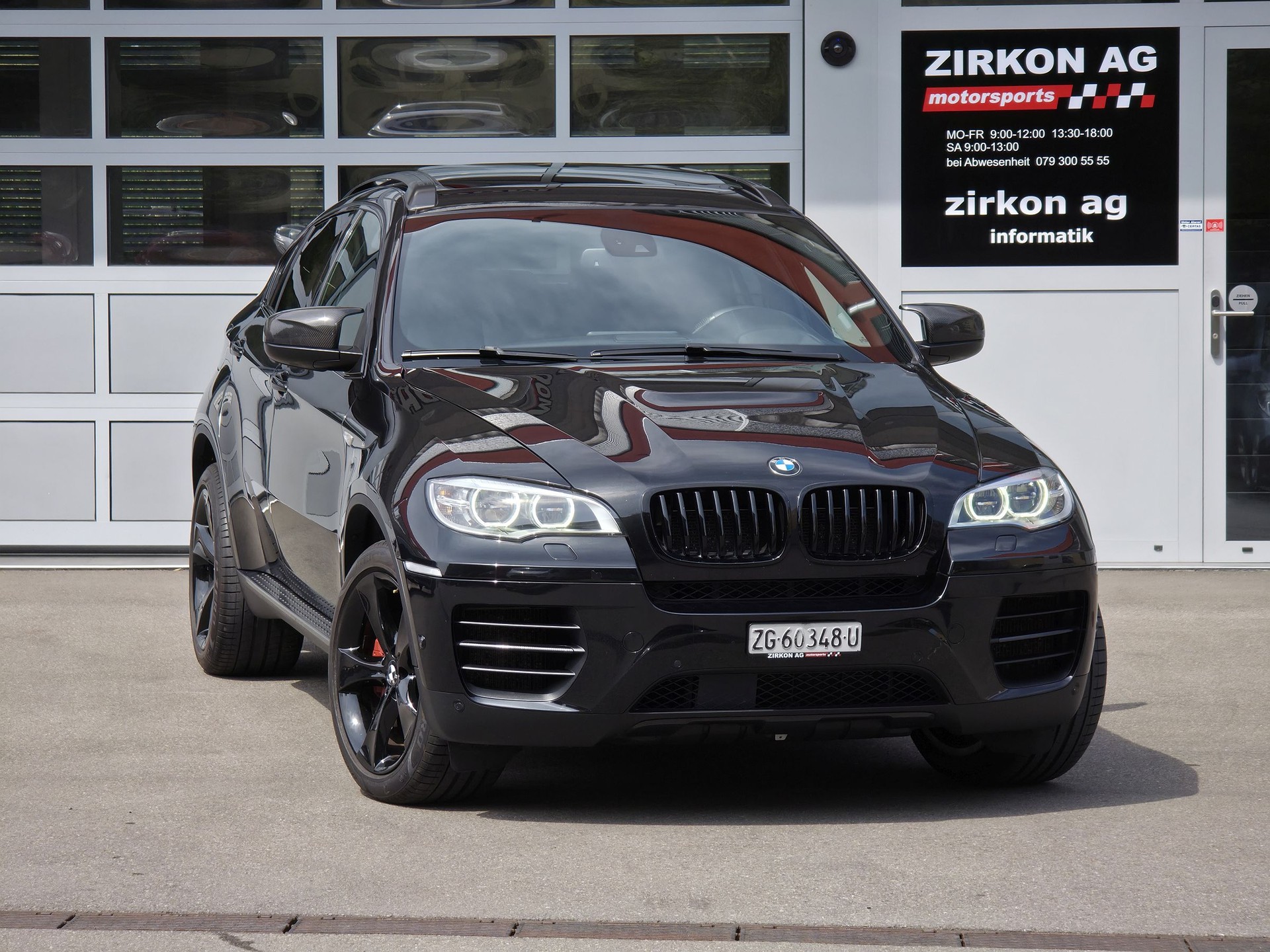 BMW X6 M50d Steptronic-showroom-element-1