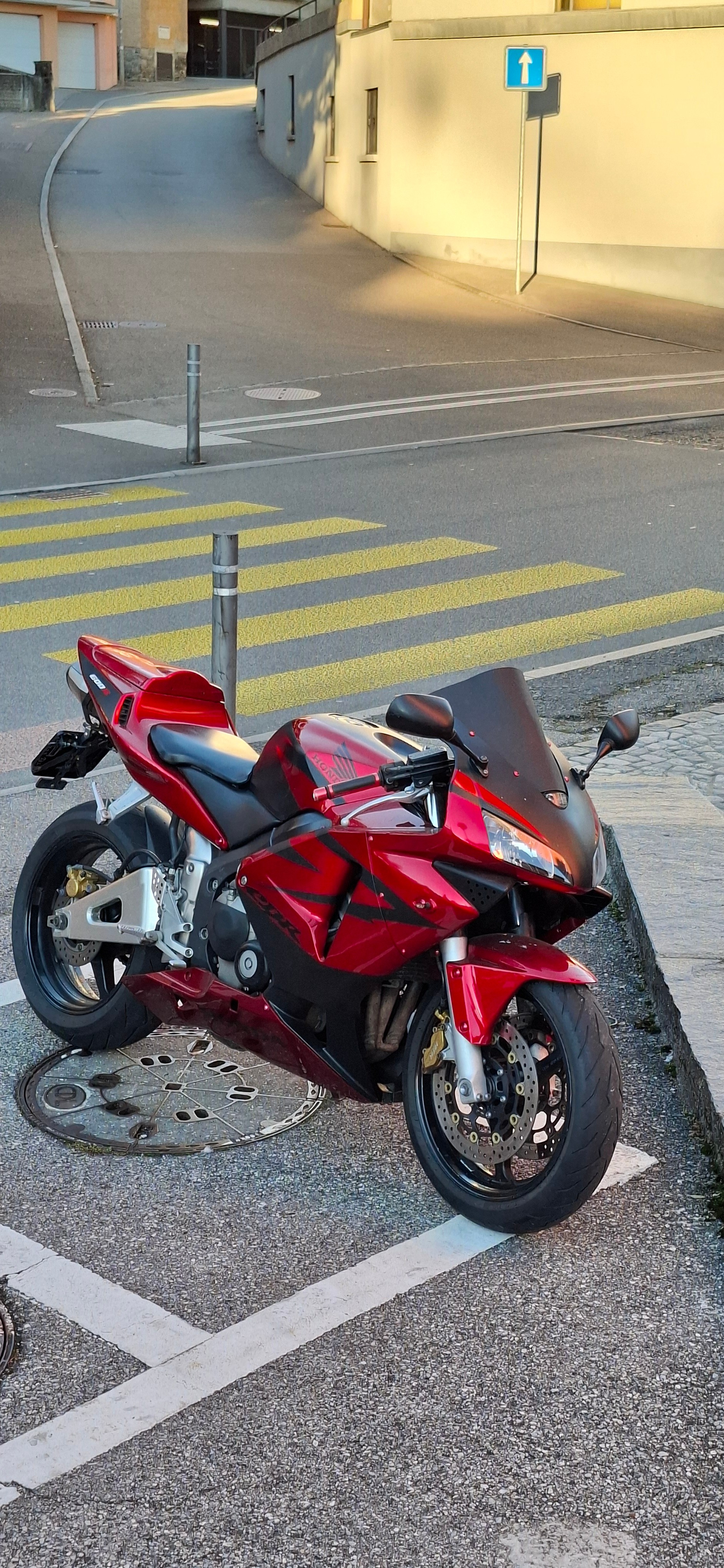 HONDA CBR 600 RR-image-5