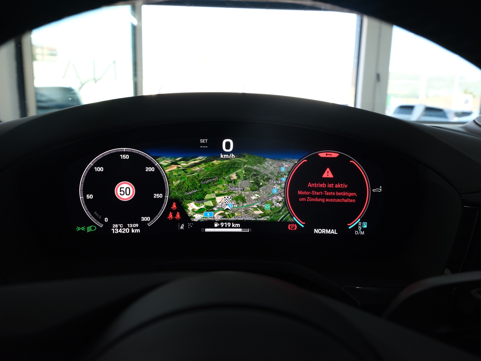 PORSCHE Panamera 4 PDK *Porsche Aproved* *Sport Chrono* *360 Kamera*-image-16