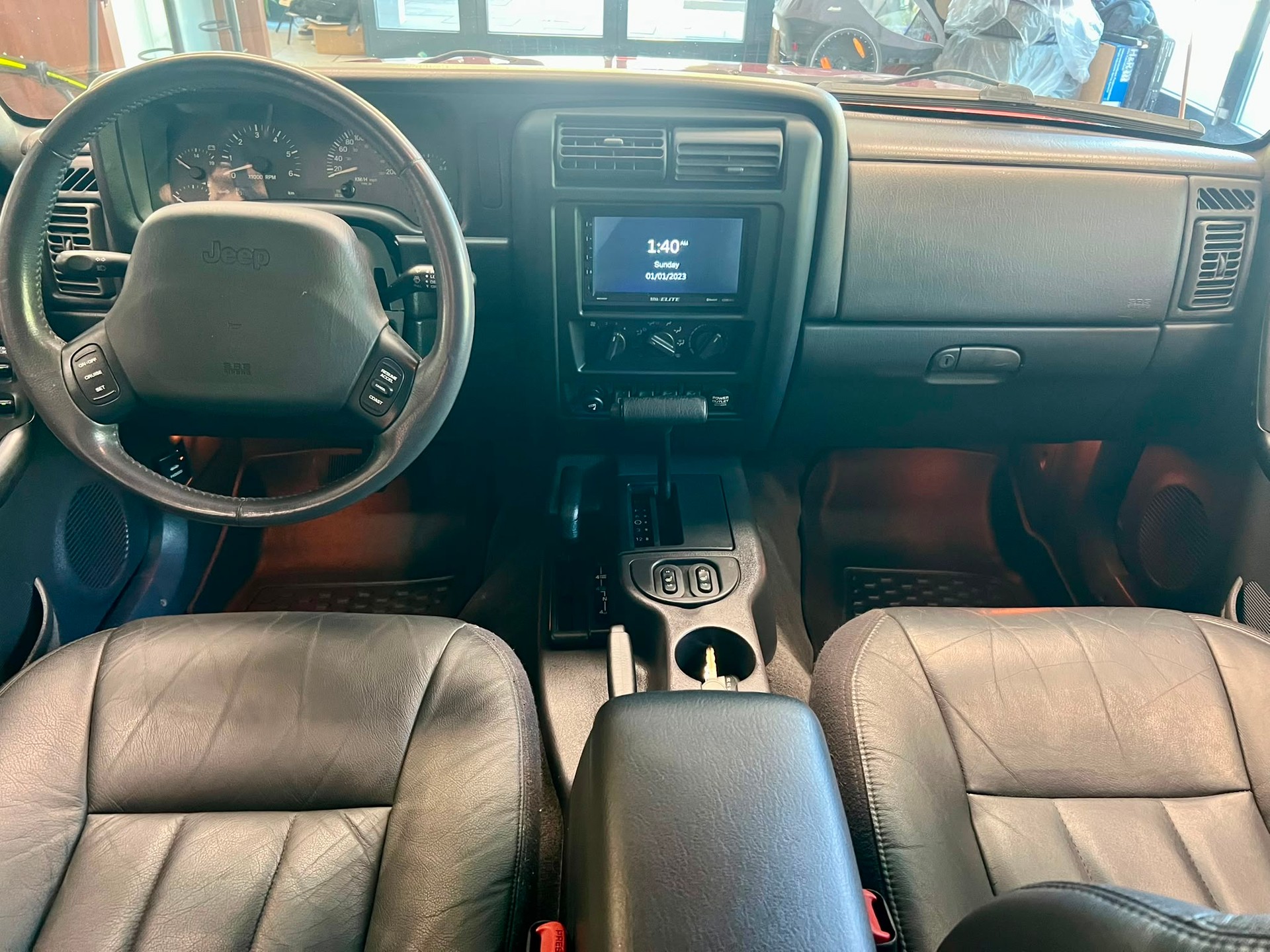 JEEP Cherokee 4.0 Limited-image-4