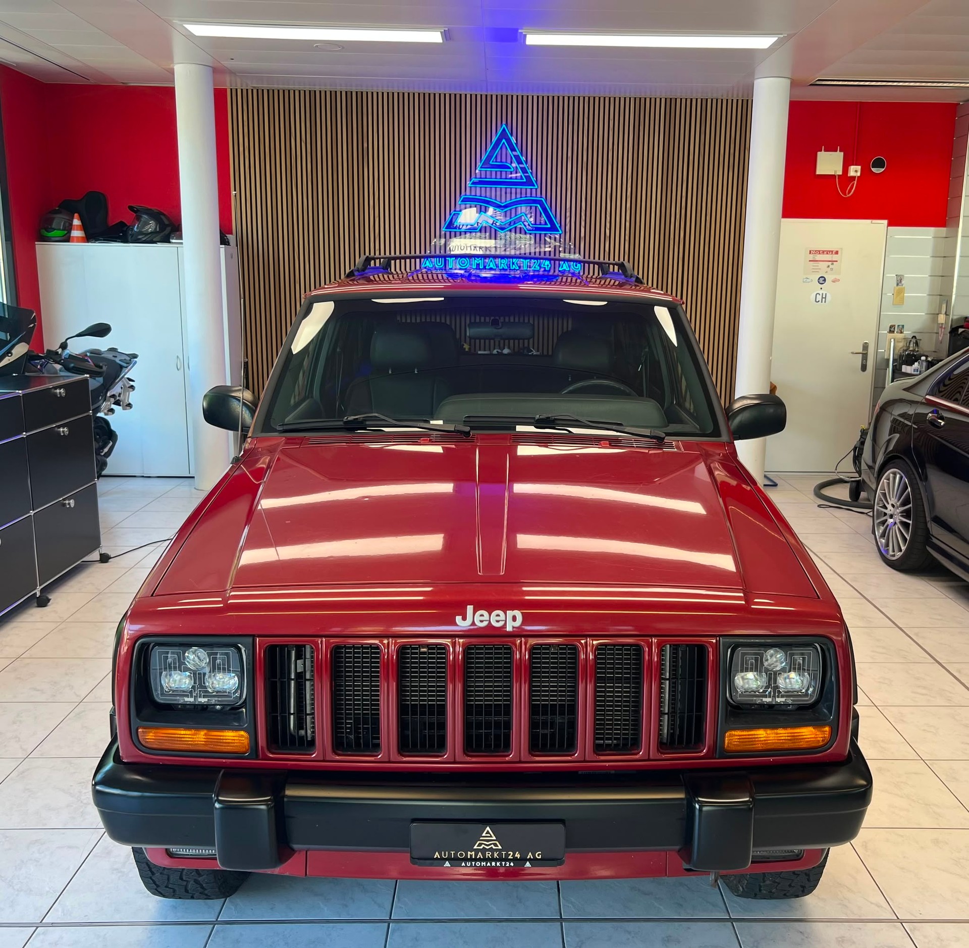 JEEP Cherokee 4.0 Limited-image-1