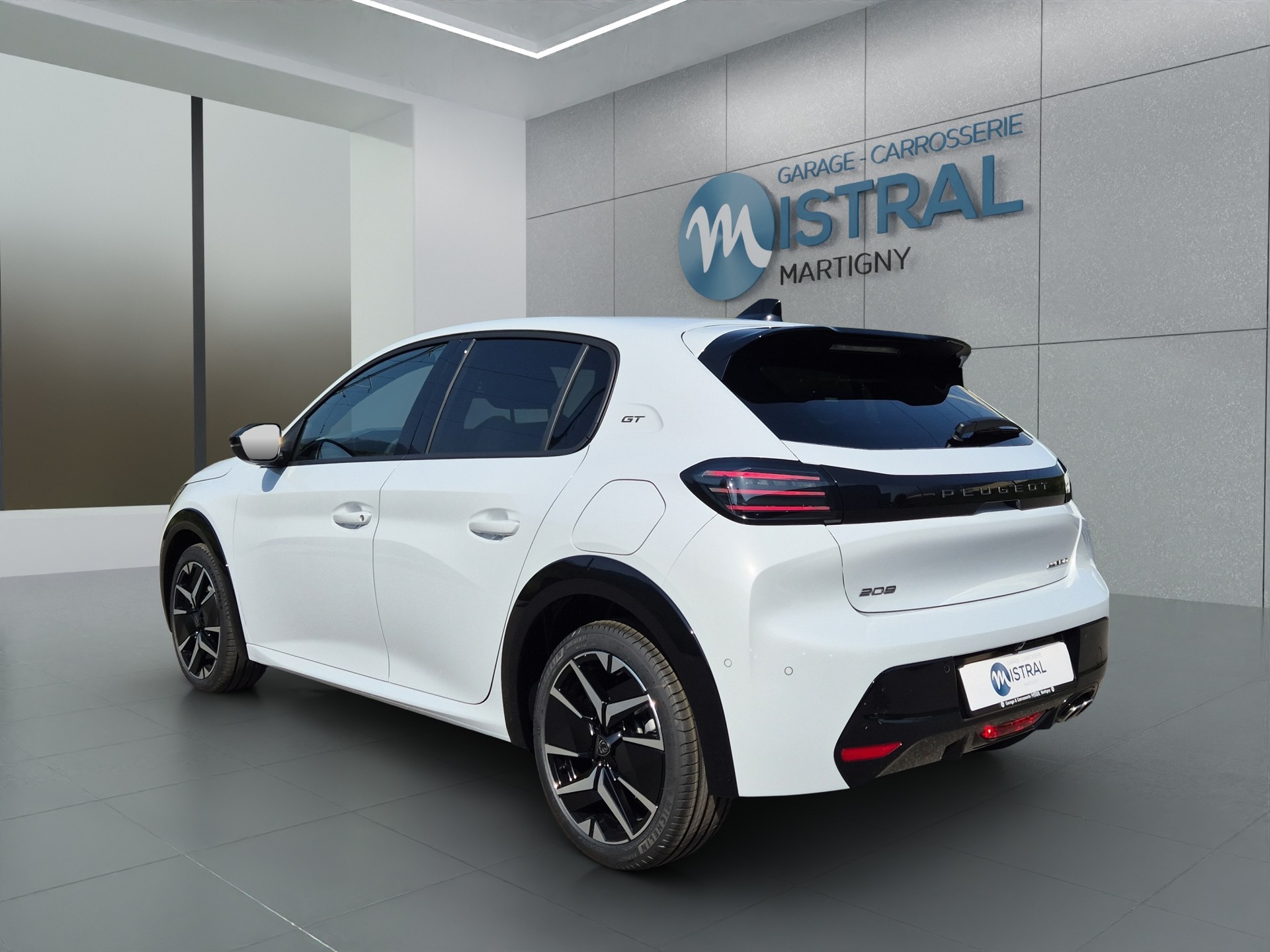PEUGEOT 208 1.2 Hybrid 145 GT Exclusive-showroom-element-2
