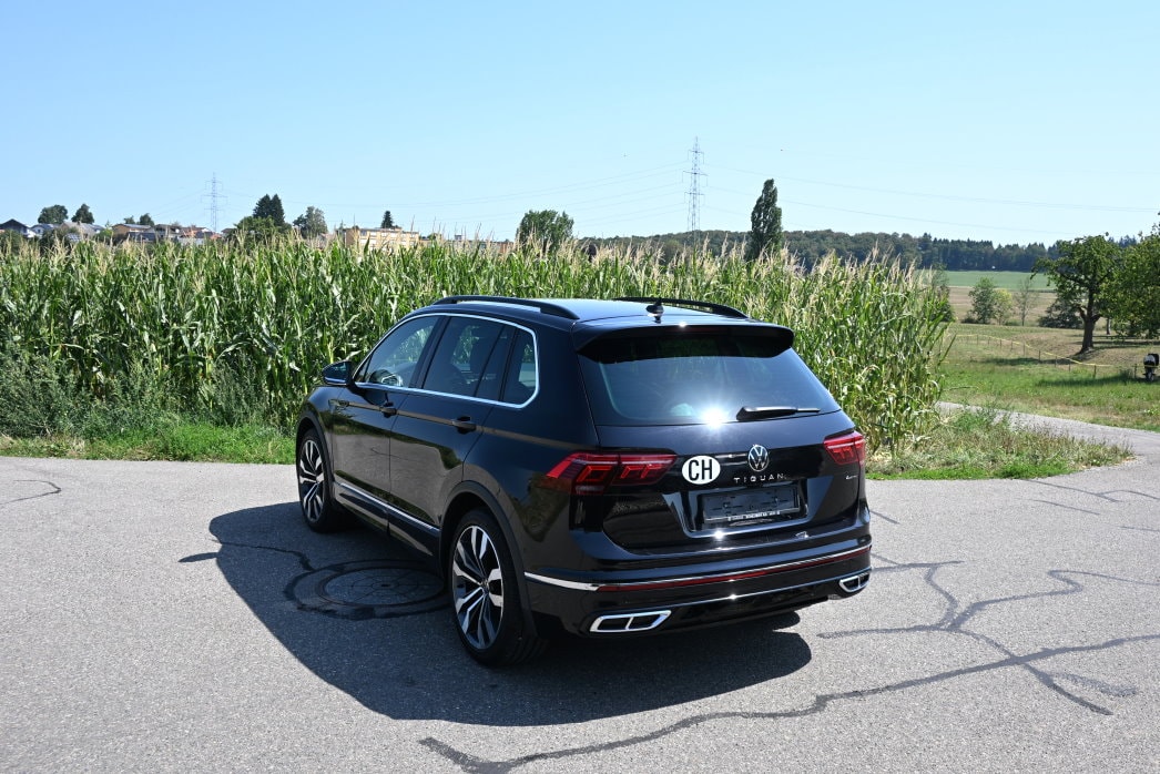 VW Tiguan 2.0 TDI SCR R-Line 4Motion DSG-image-3