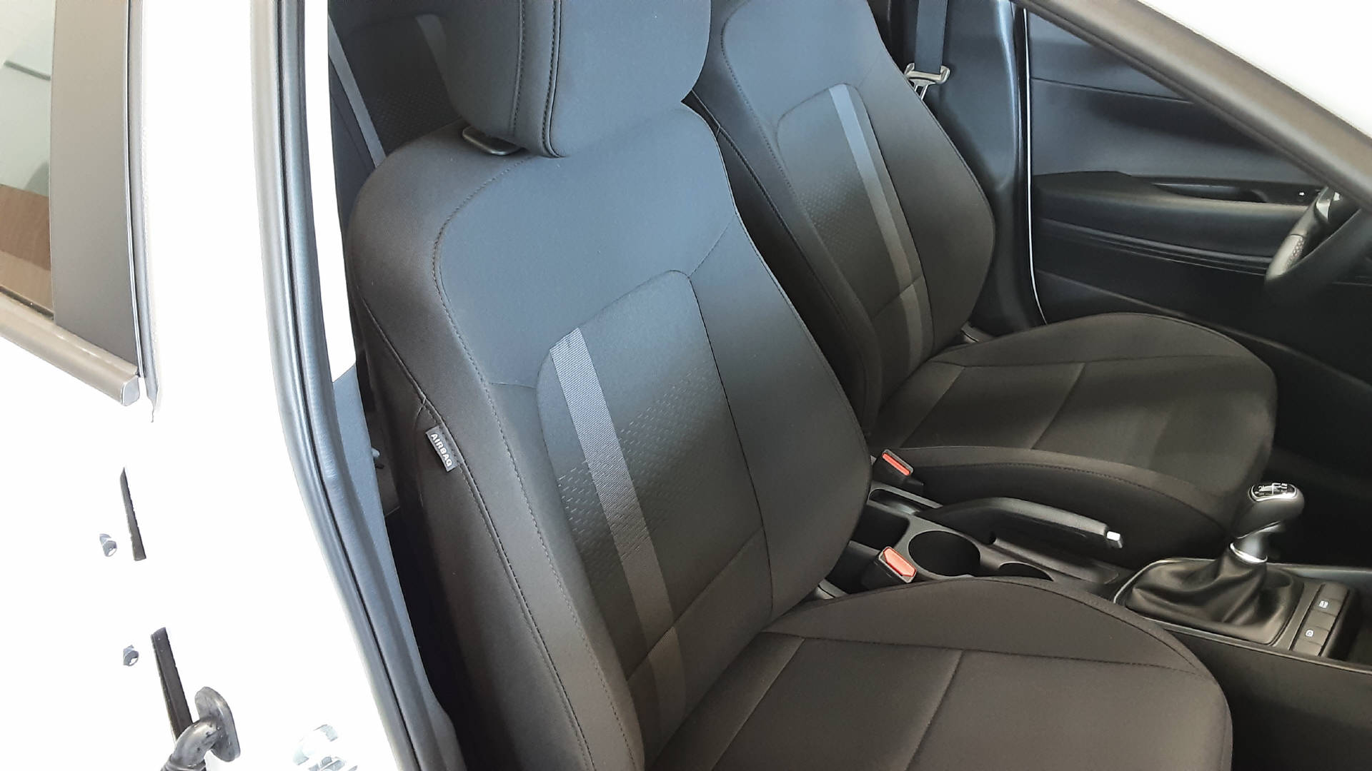 HYUNDAI i20 1.0 T-GDi Origo-image-14