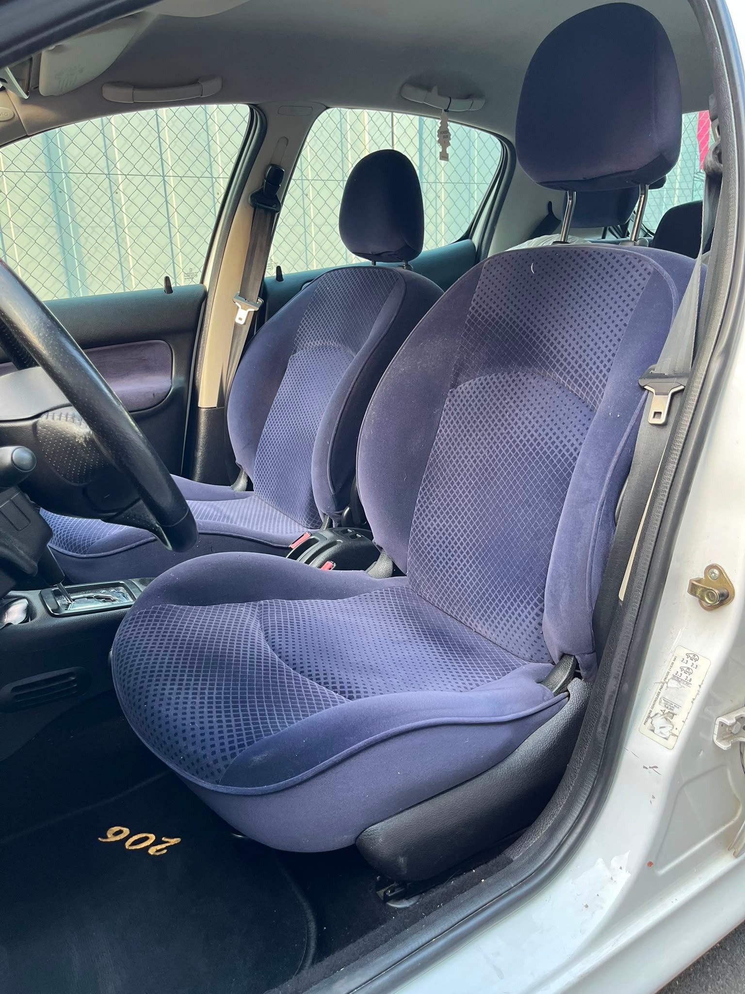 PEUGEOT 206 1.6 16V XS Premium-image-10