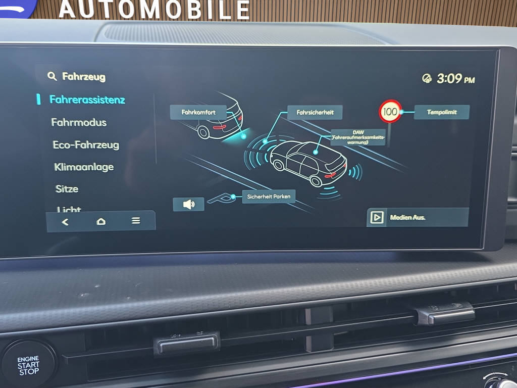 HYUNDAI Santa Fe 1.6 T-GDi PHEV Calligraphy AWD 7Plätzer-image-16