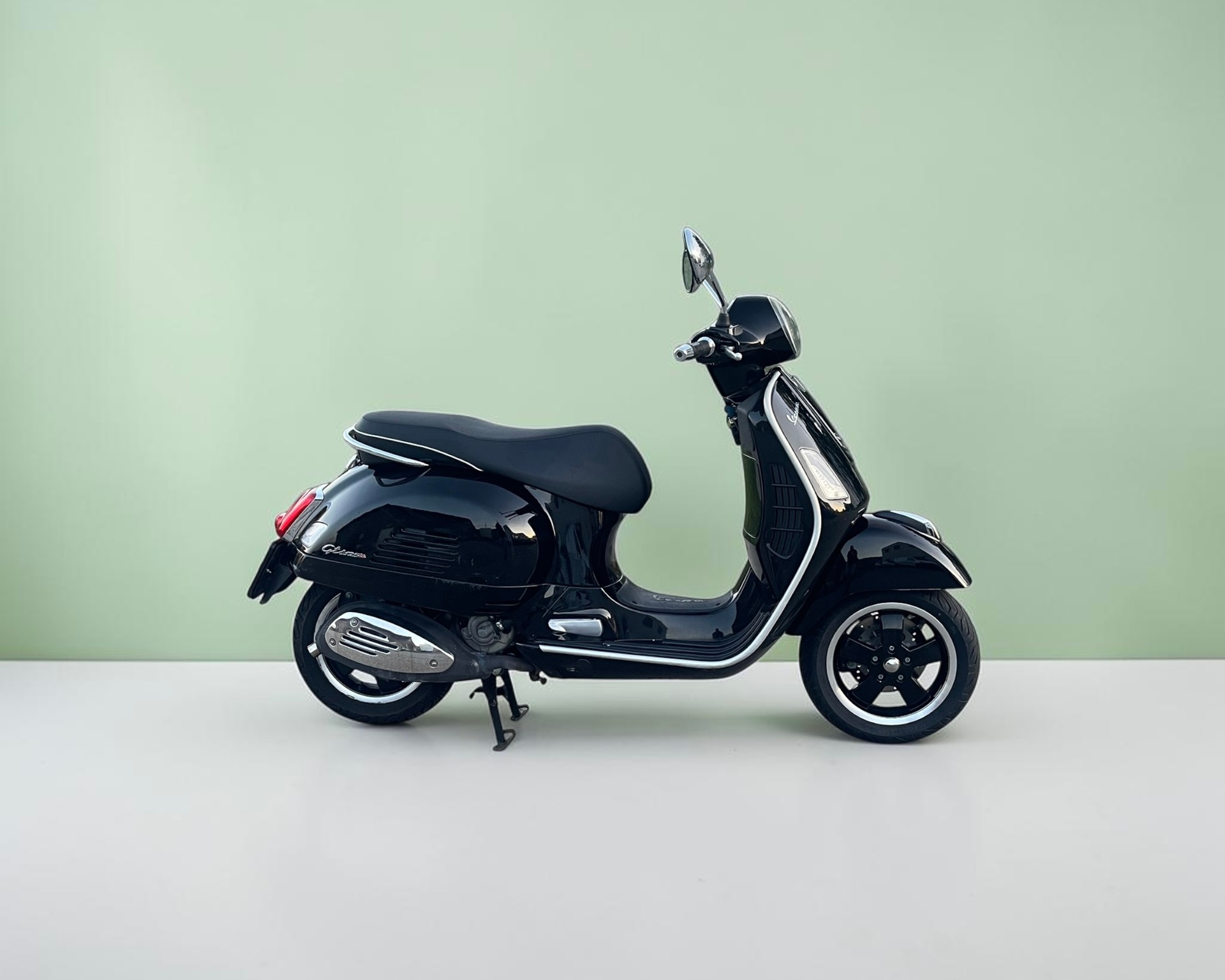 PIAGGIO Vespa GTS Super 125 i.e.-image-0
