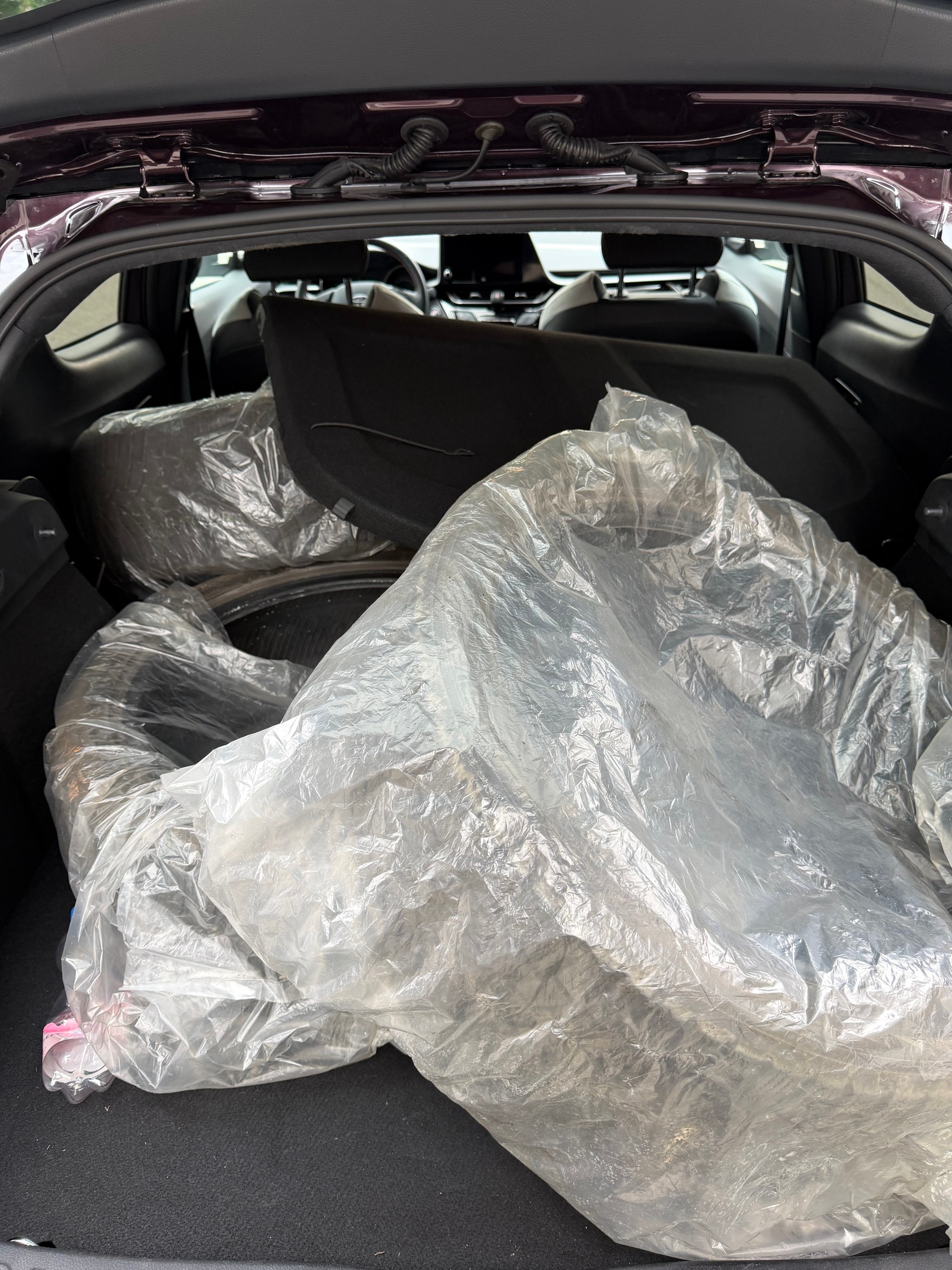TOYOTA C-HR 2.0 HSD CVT GR Sport-image-11