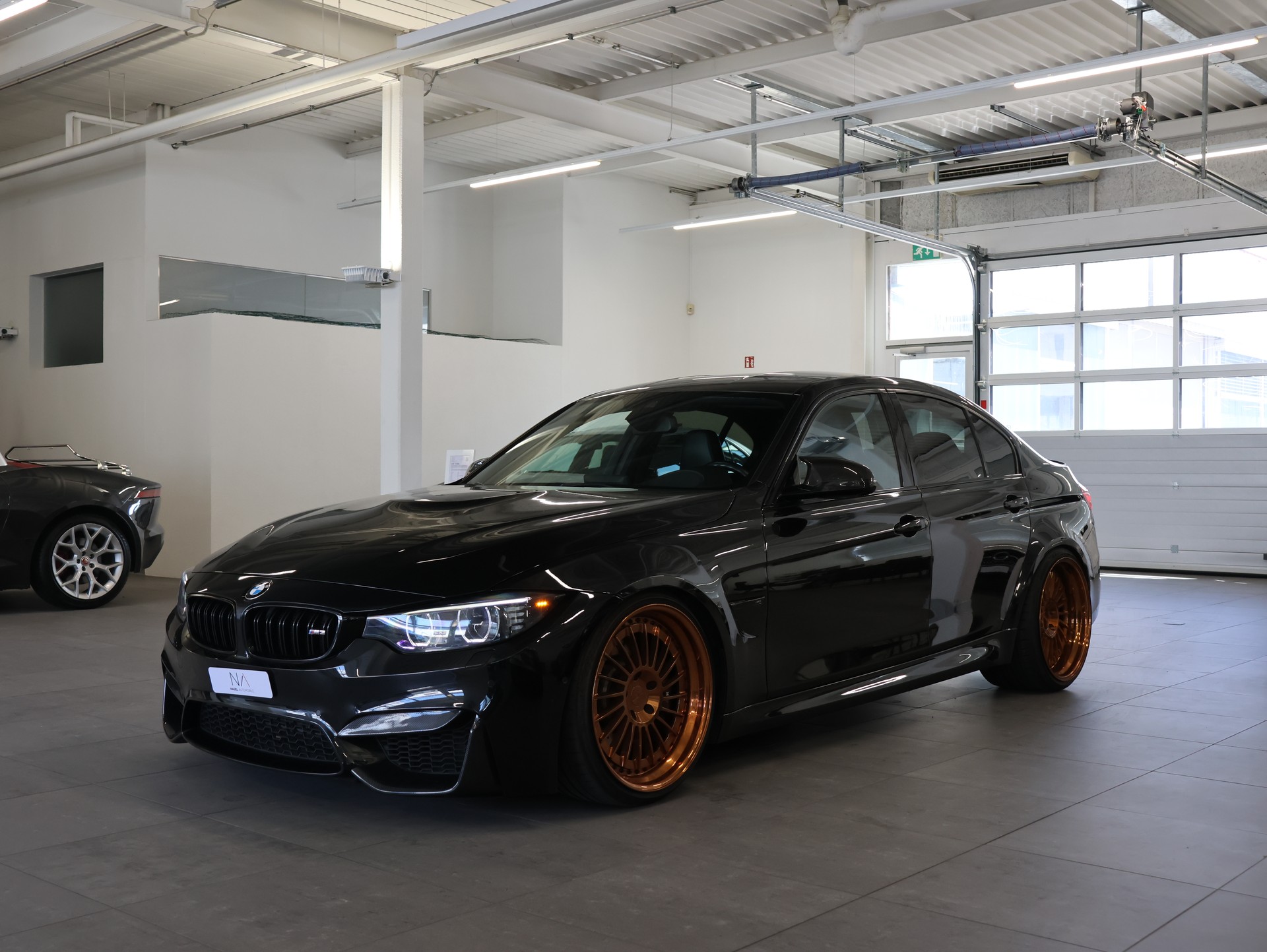 BMW M3 Drivelogic *Sitzheizung* *Ohne OPF*-showroom-element-3