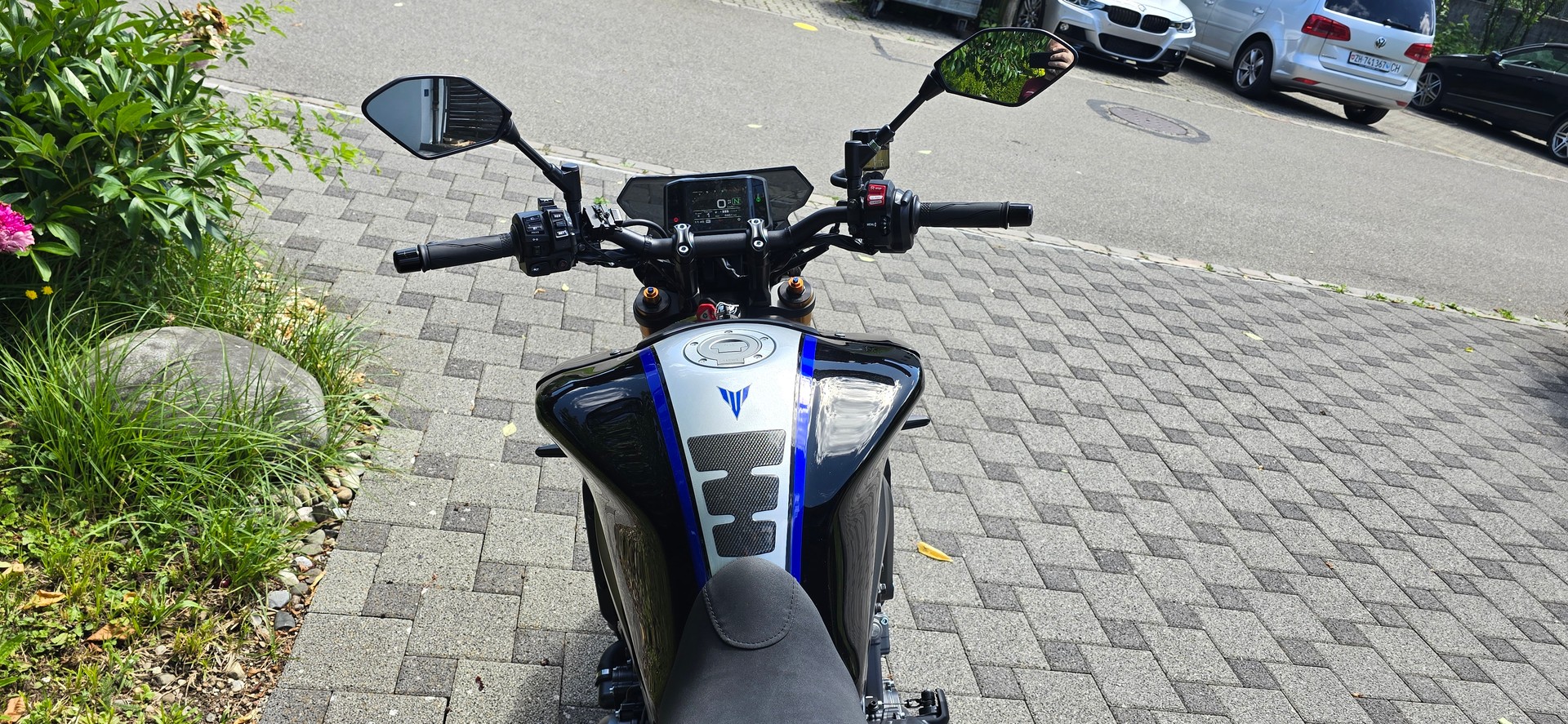 YAMAHA MT-09 SP-image-2