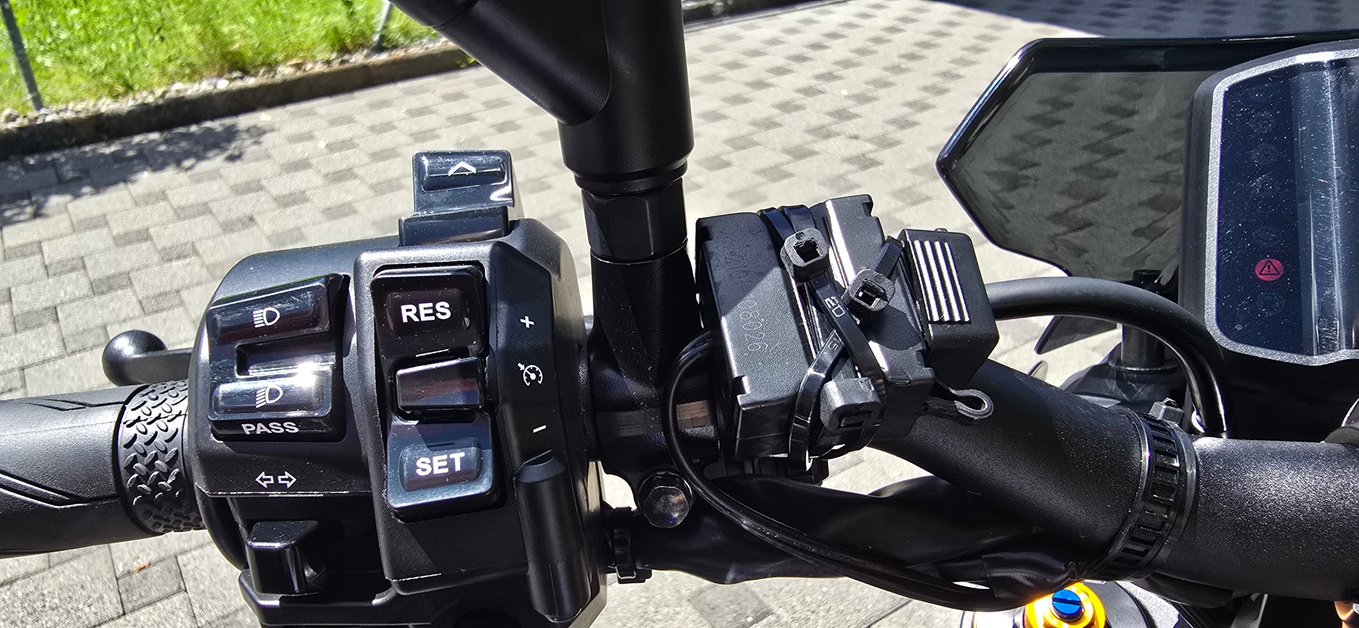 YAMAHA MT-09 SP-image-11