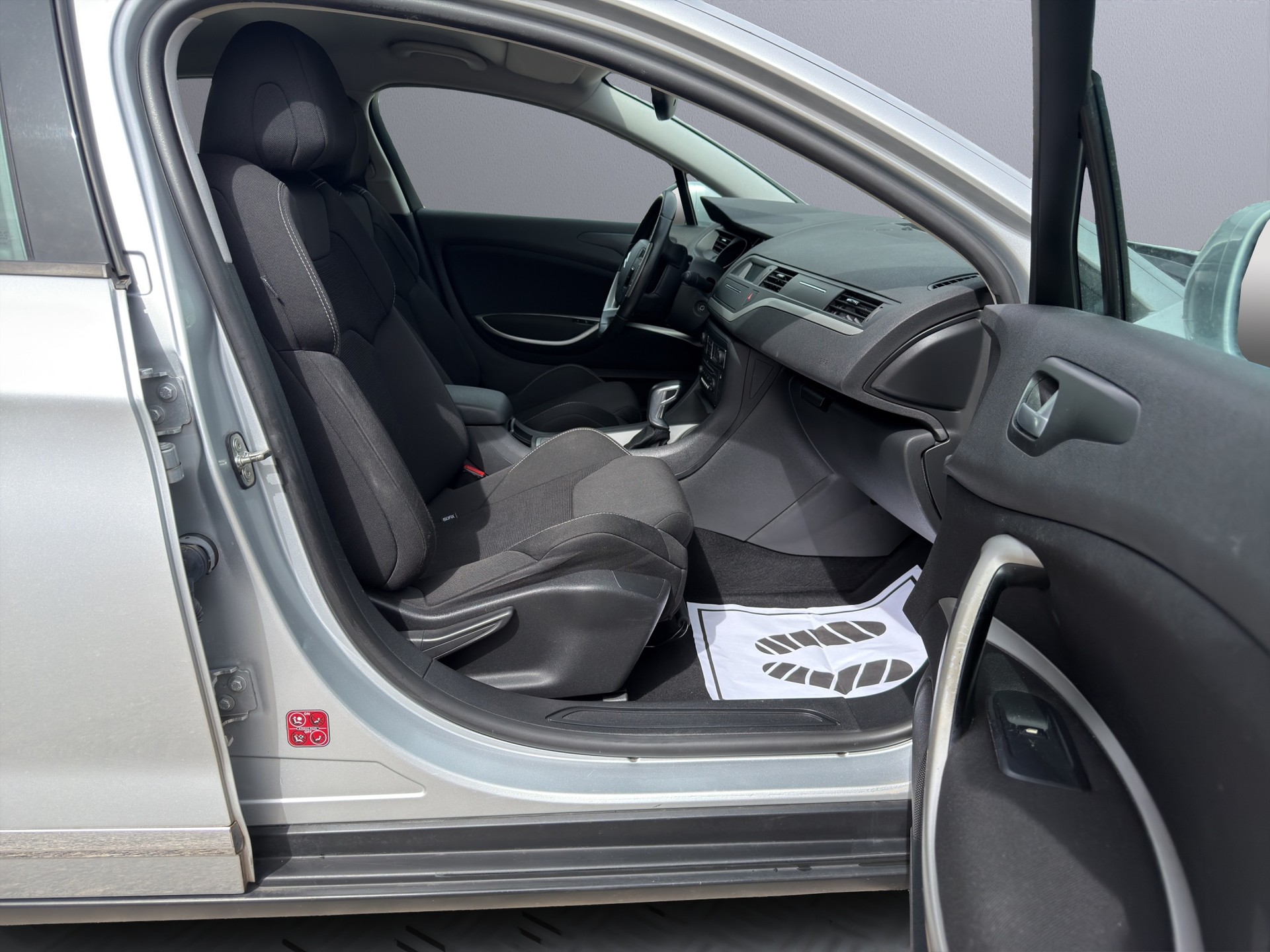 CITROEN C5 Berline 2.0i Dynamique+ Automatic-image-14