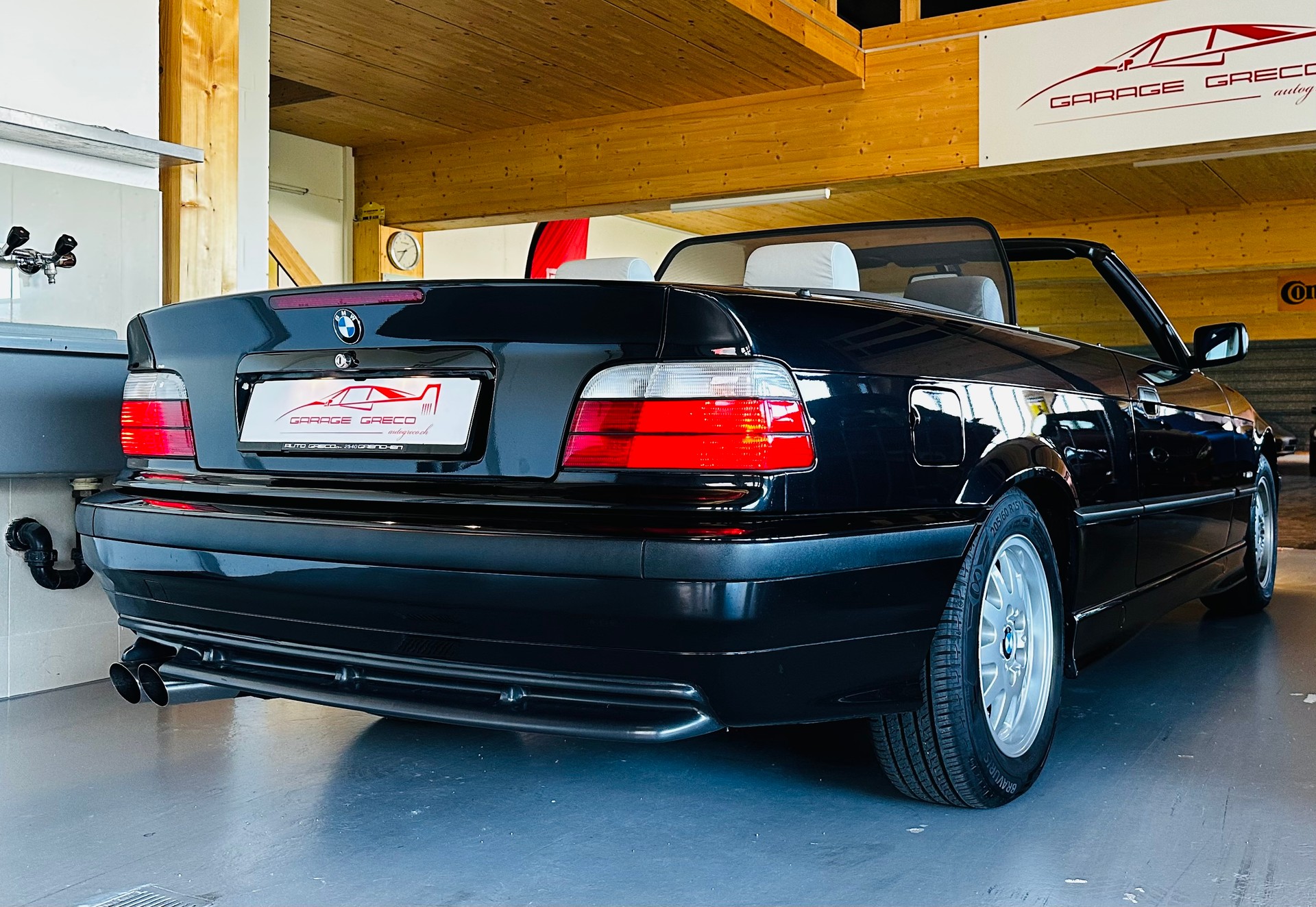 BMW 320i Cabrio "HANDSCHALTUNG"-image-7