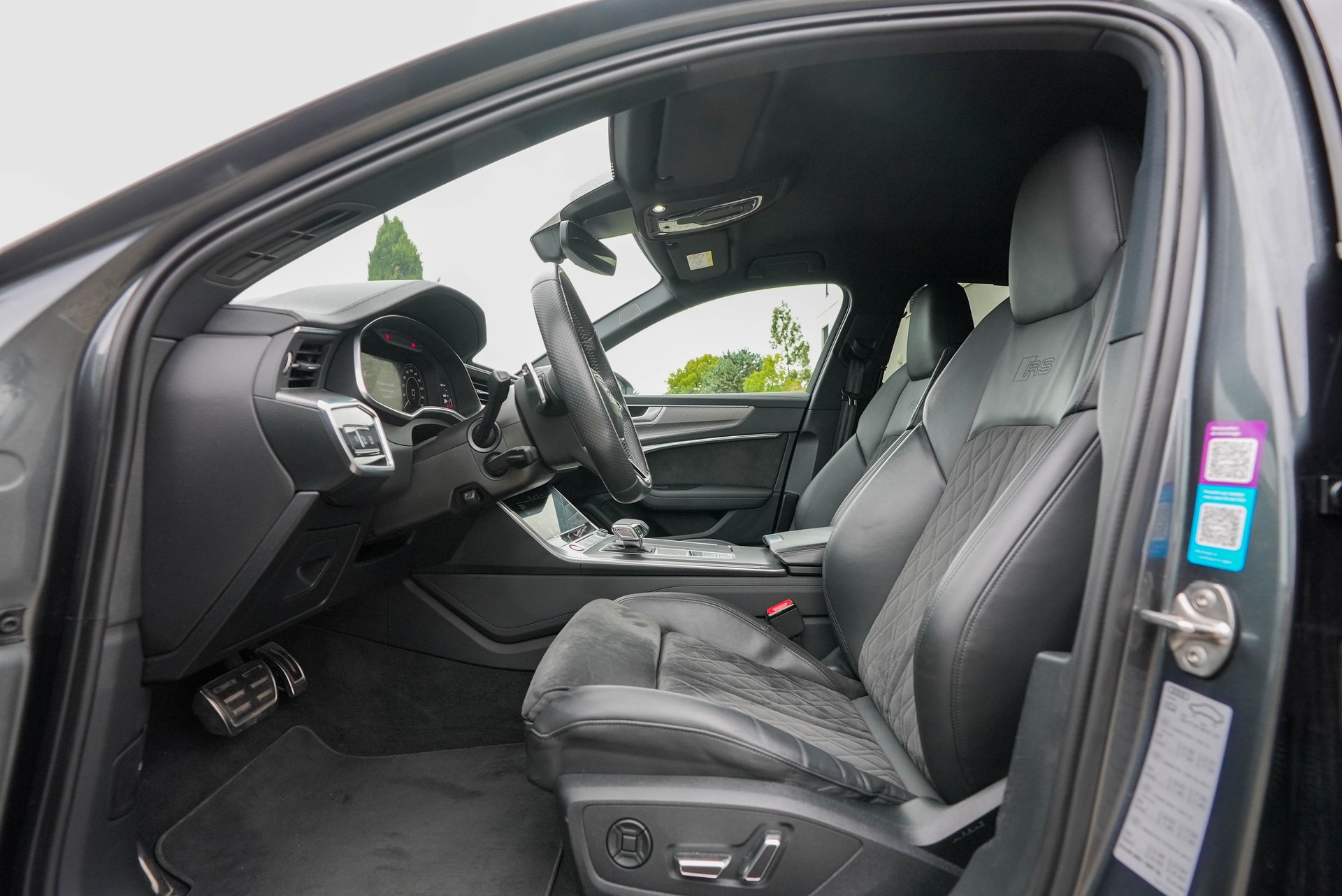 AUDI RS6 Avant 4.0 TFSI V8 quattro-image-7