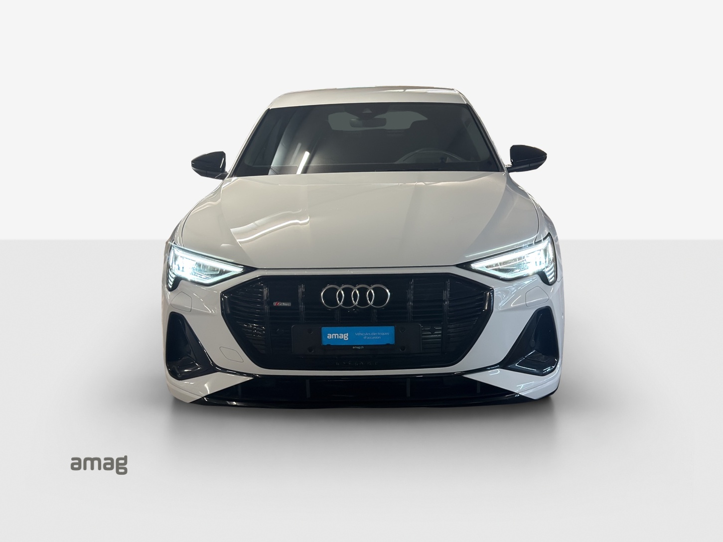 AUDI e-tron 55 Sportback S Line quattro-image-7