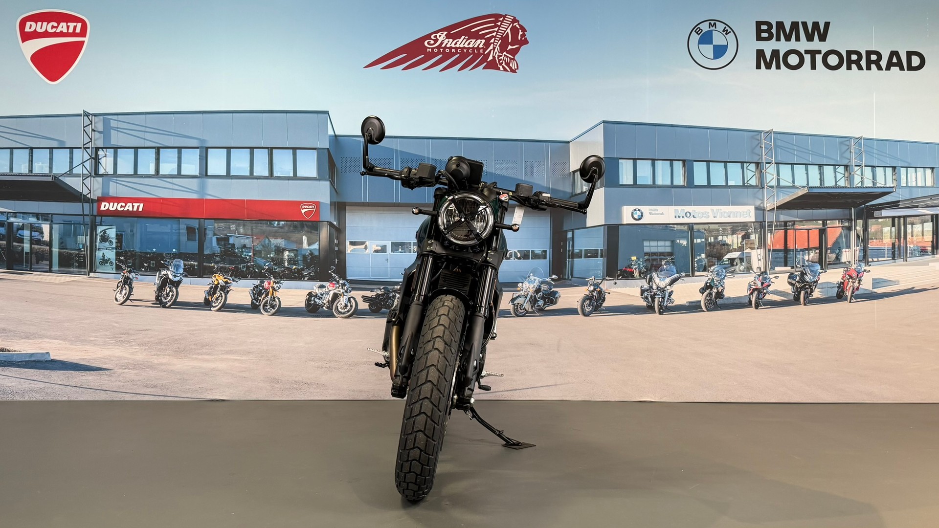 DUCATI Scrambler 803 Nightshift-image-1