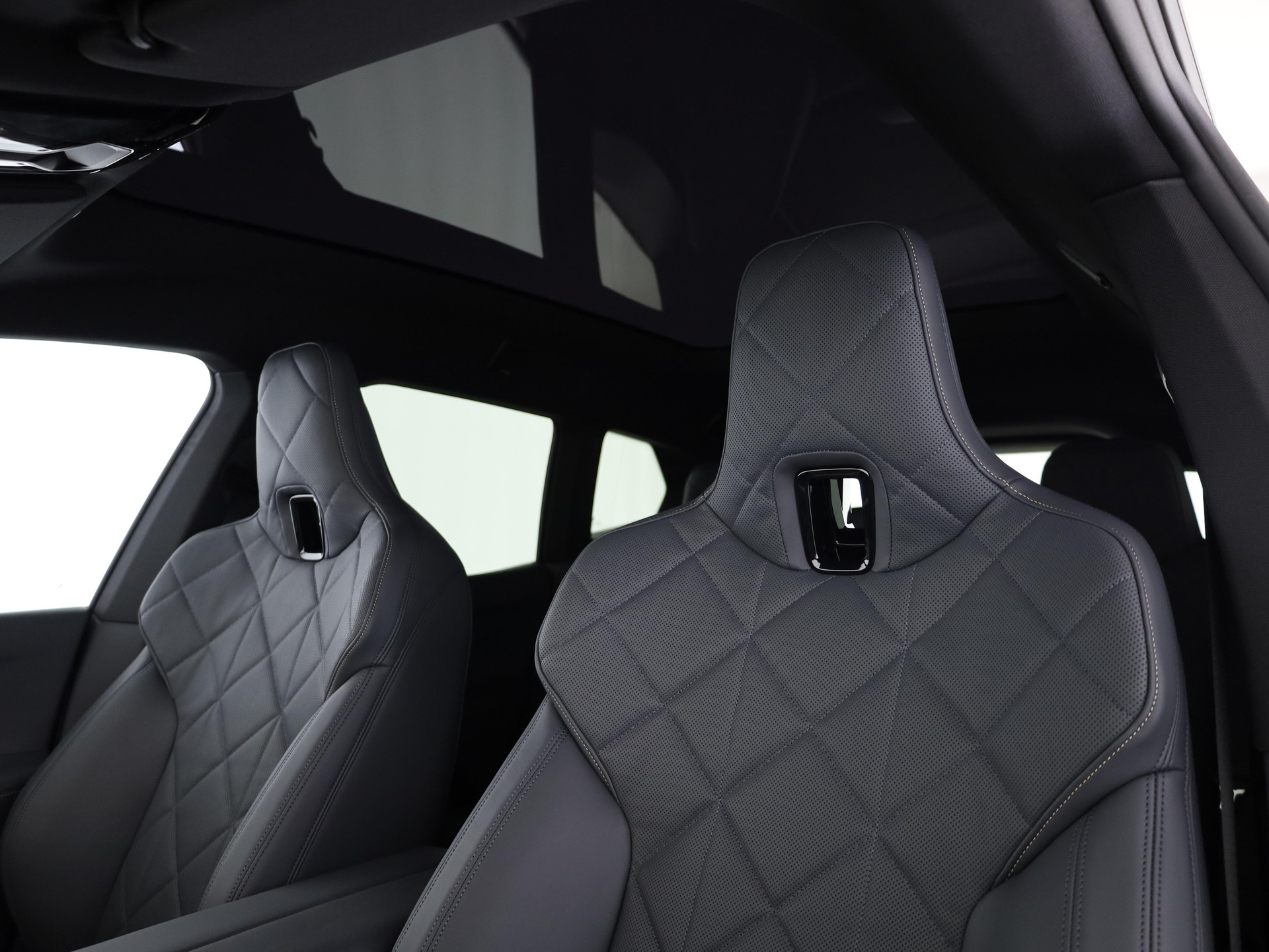 BMW iX I20 xDrive60-image-10