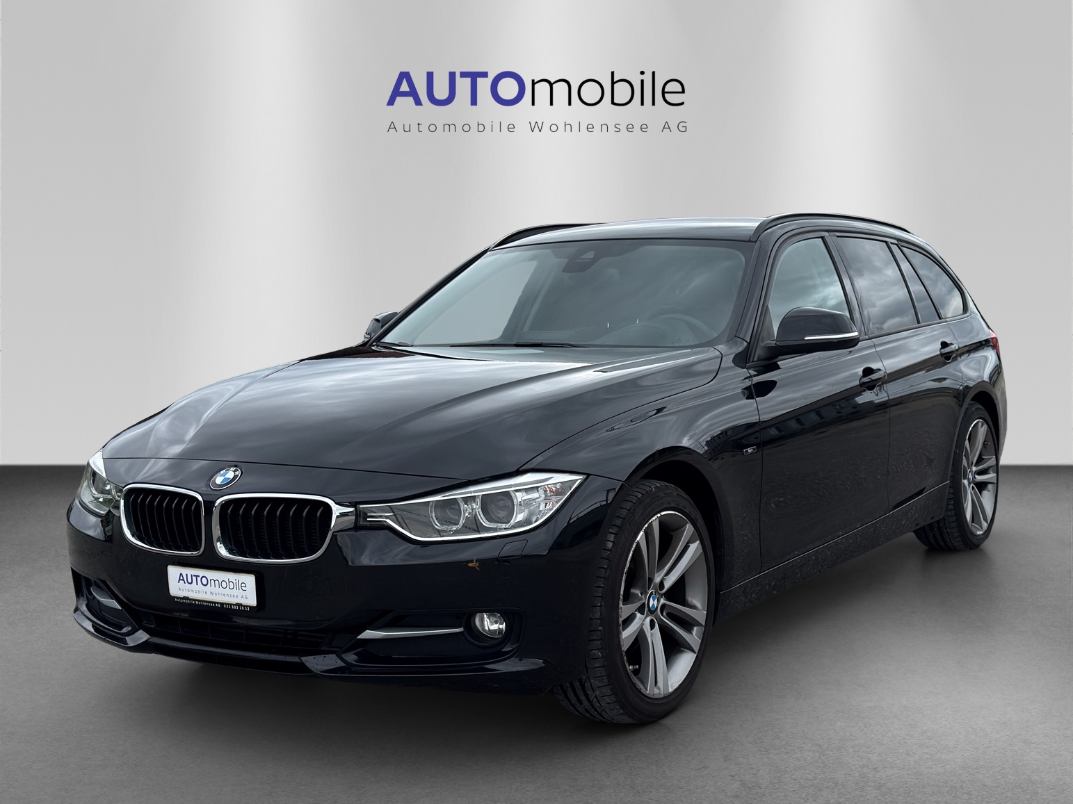 BMW 320d xDrive Touring Sport Line Steptronic-showroom-element-1