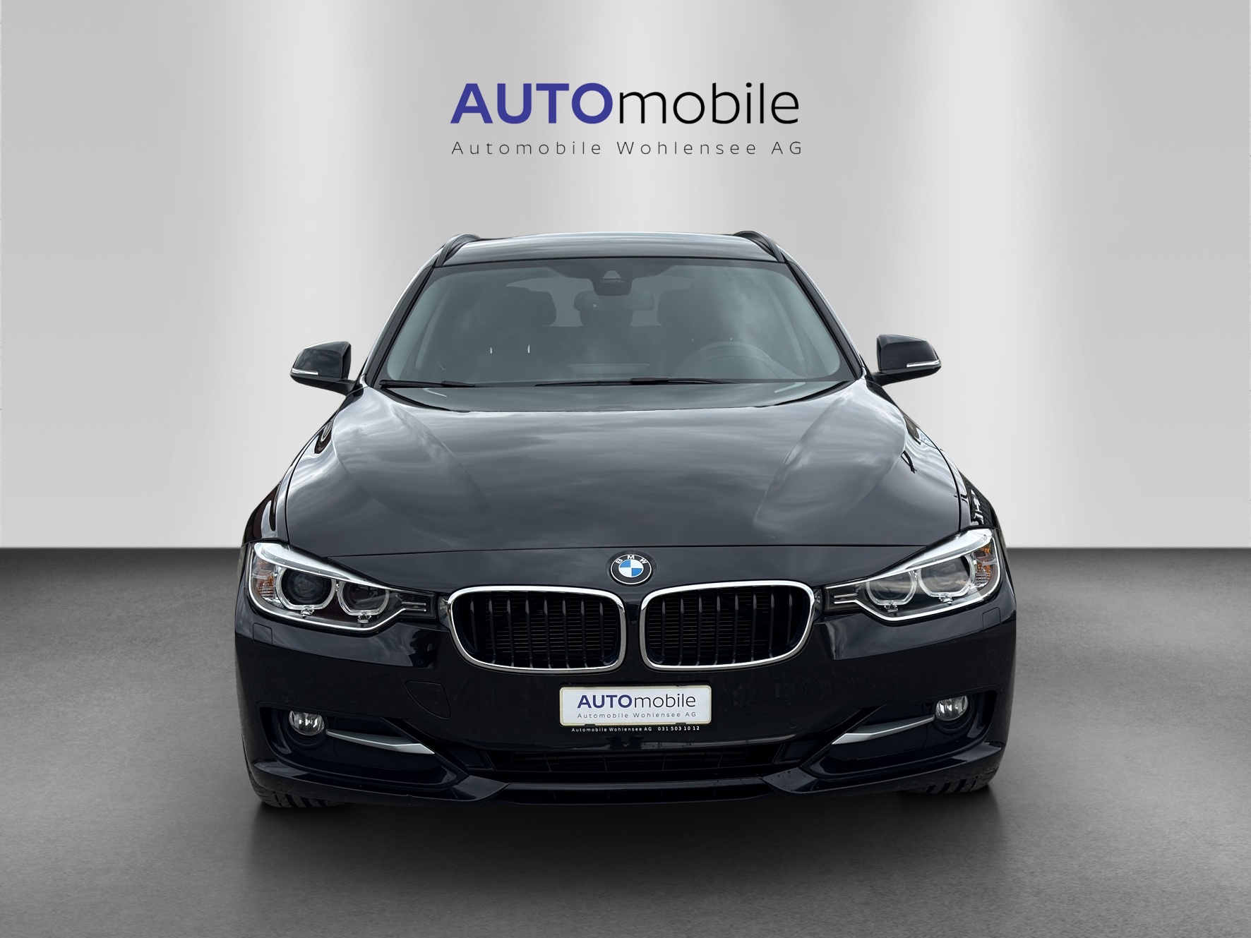 BMW 320d xDrive Touring Sport Line Steptronic-showroom-element-2