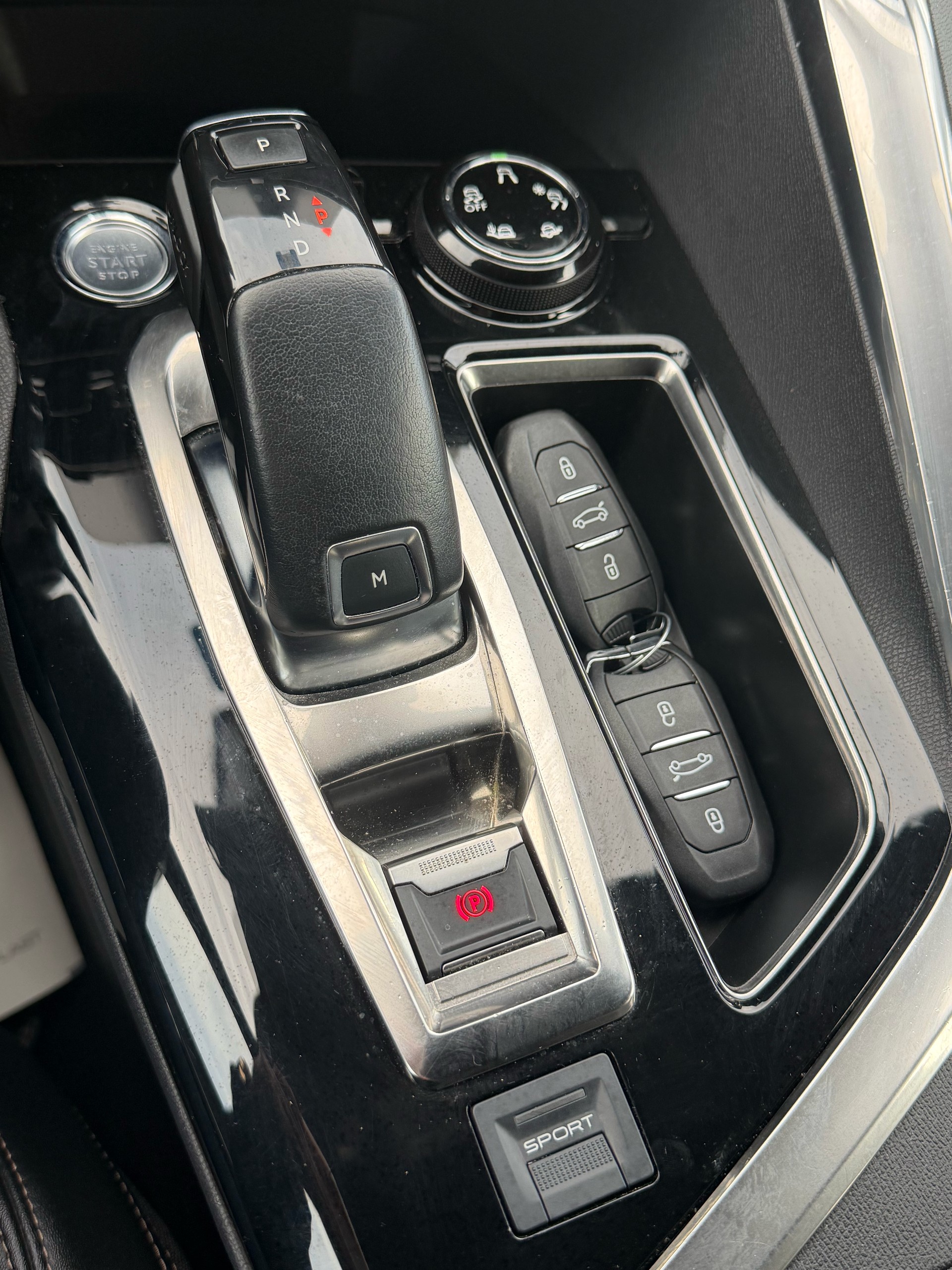 PEUGEOT 3008 1.6 THP GT Line EAT-image-19