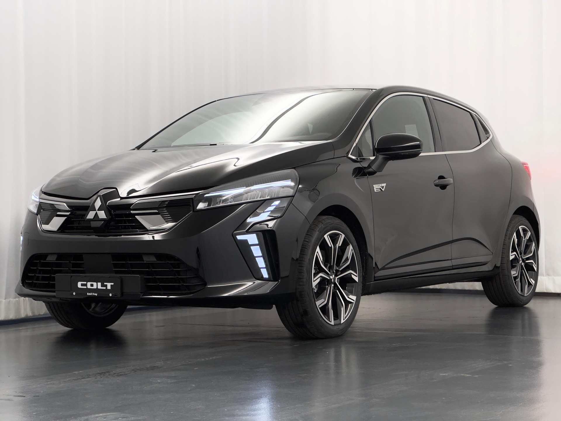 MITSUBISHI Colt 1.6 HEV Intense-showroom-element-1